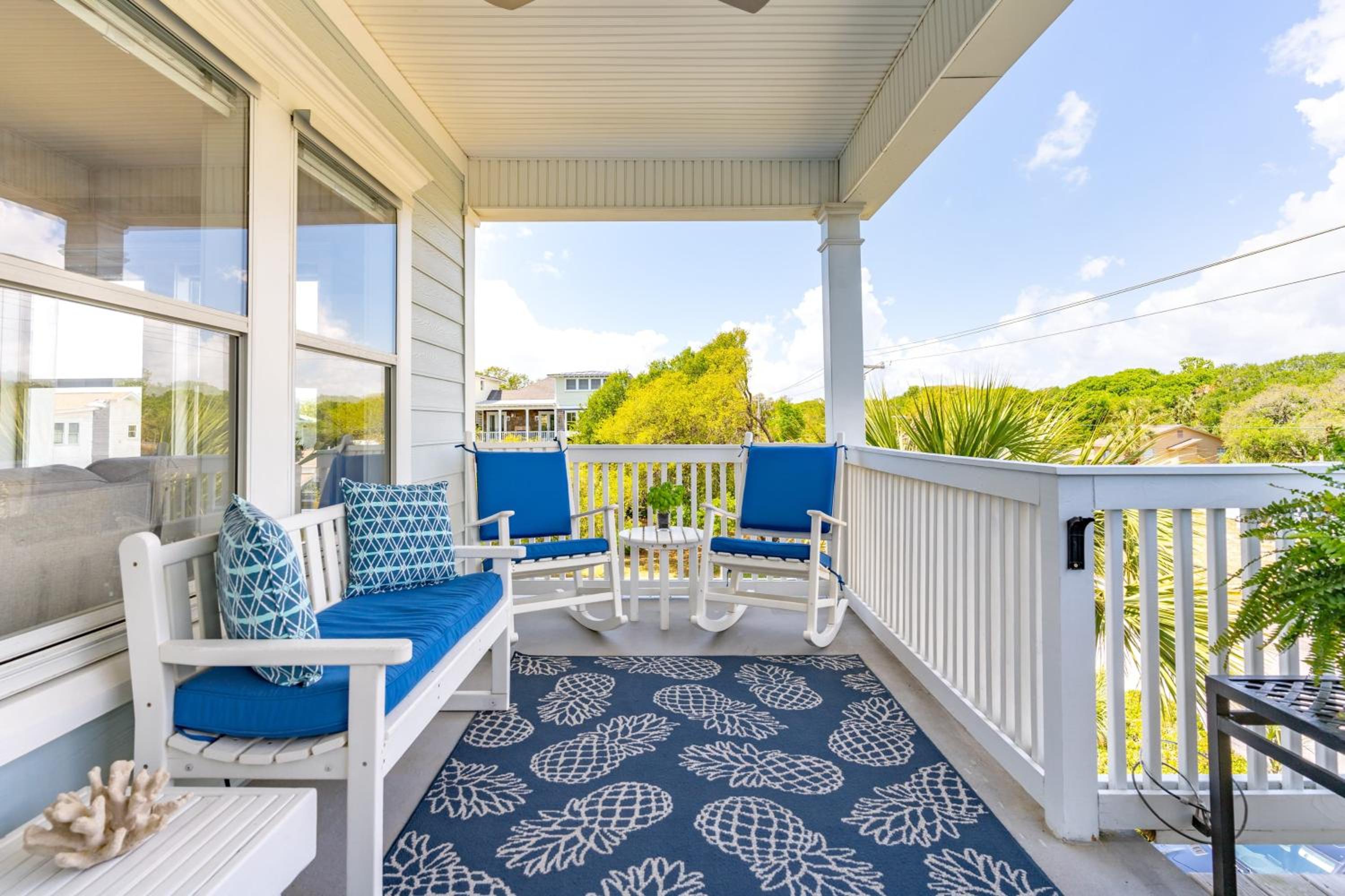 3800 Cameron Boulevard AvantStay Pool Ocean Views Deck