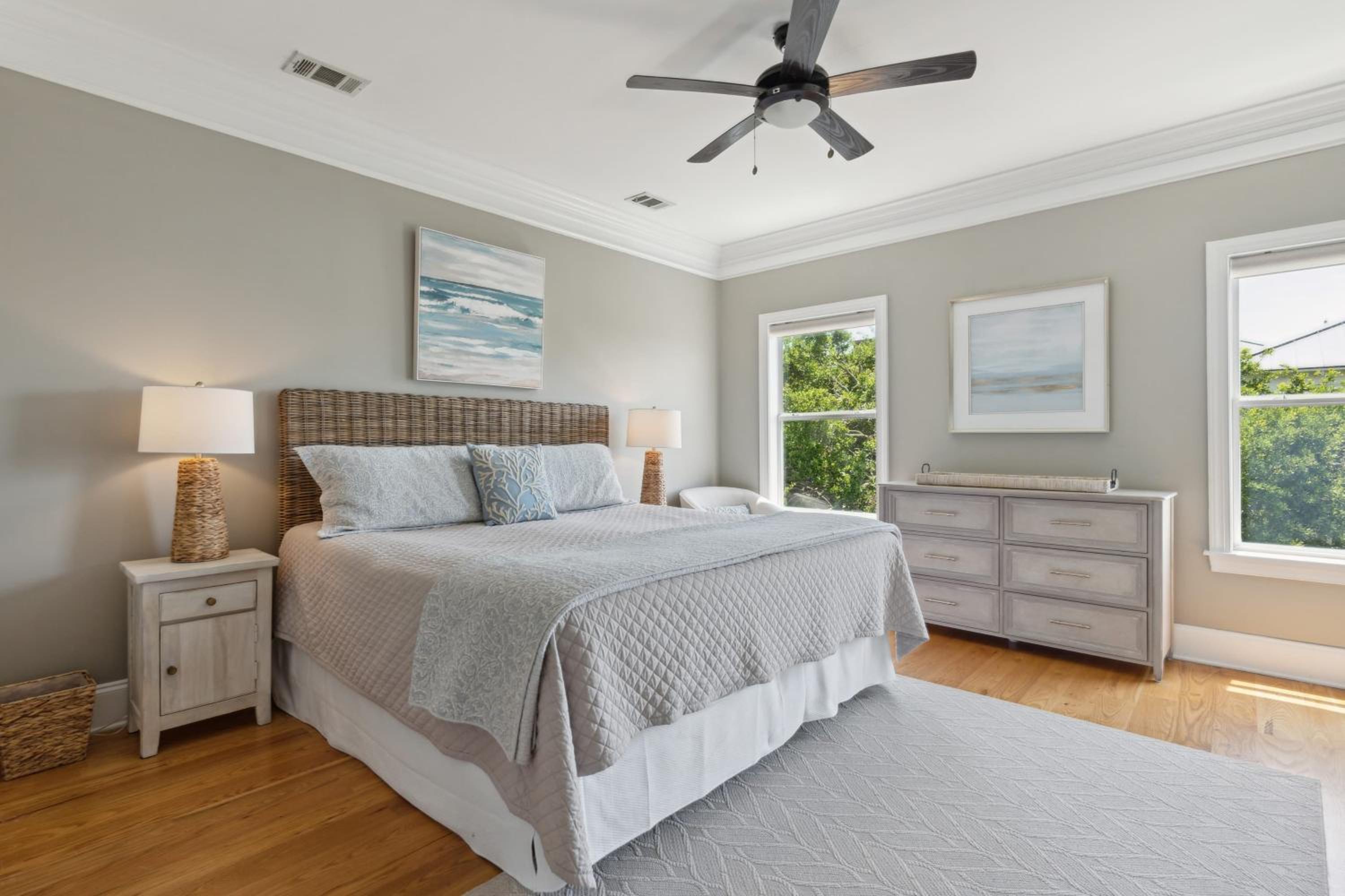 3800 Cameron Boulevard AvantStay Pool Ocean Views Deck