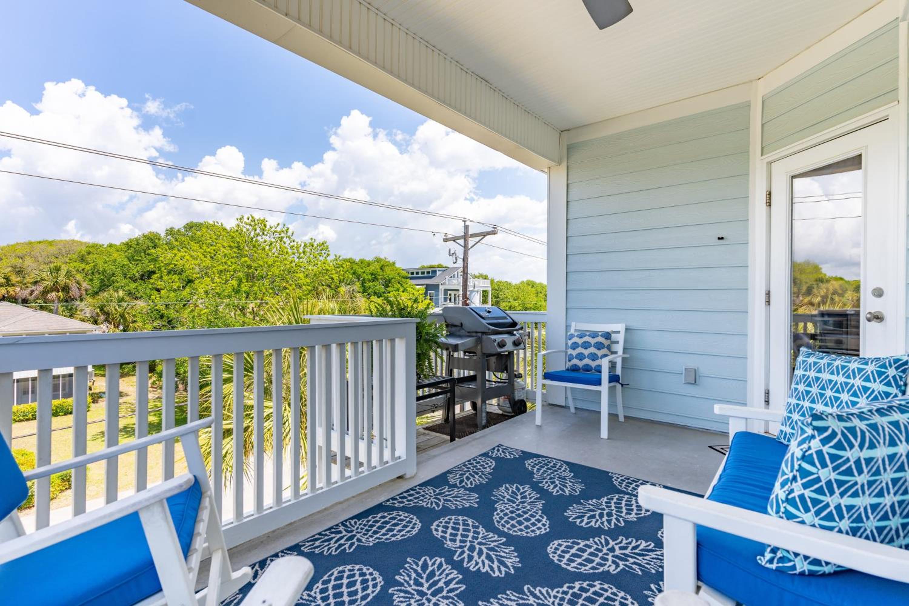 3800 Cameron Boulevard AvantStay Pool Ocean Views Deck