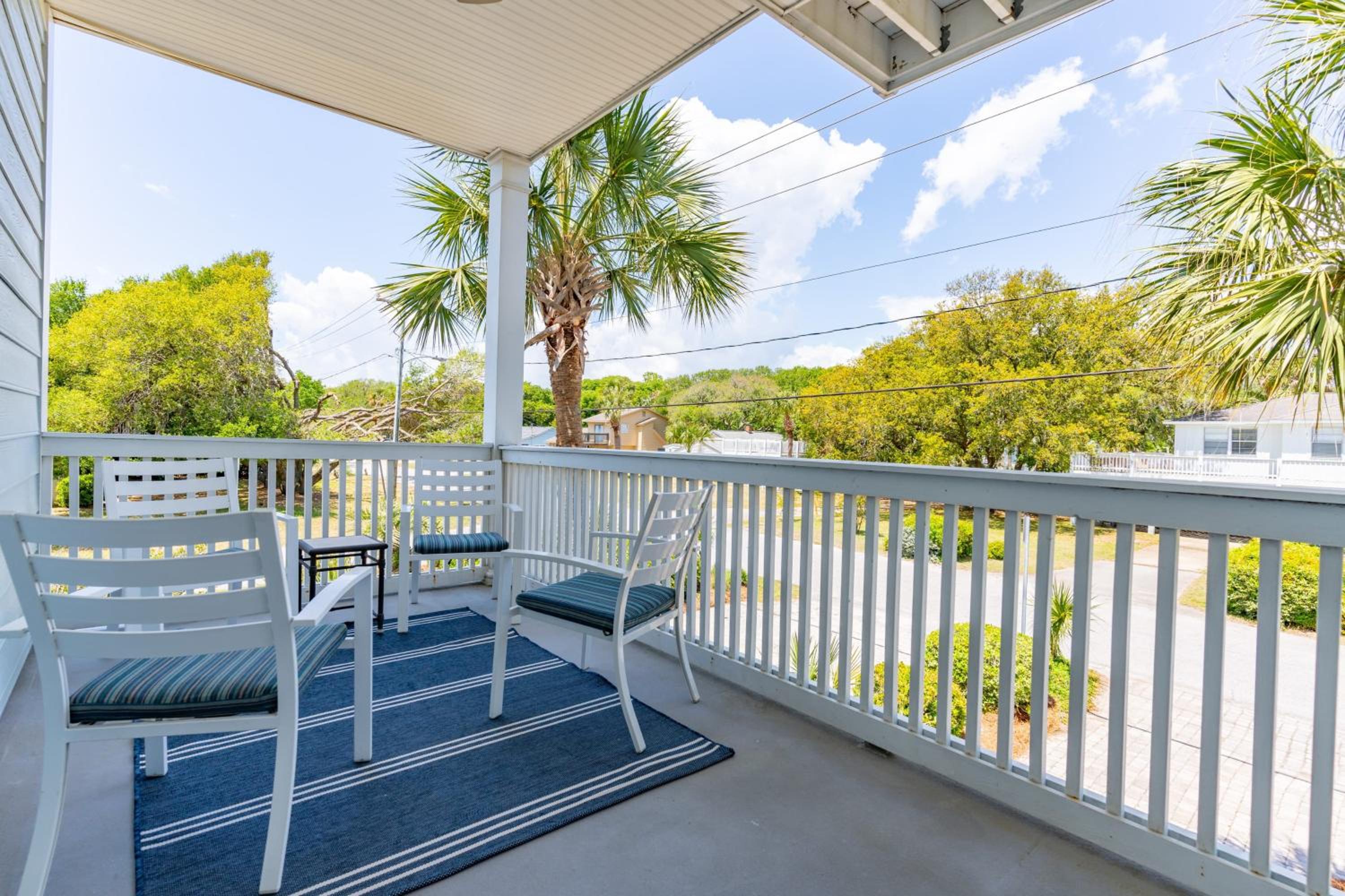 3800 Cameron Boulevard AvantStay Pool Ocean Views Deck