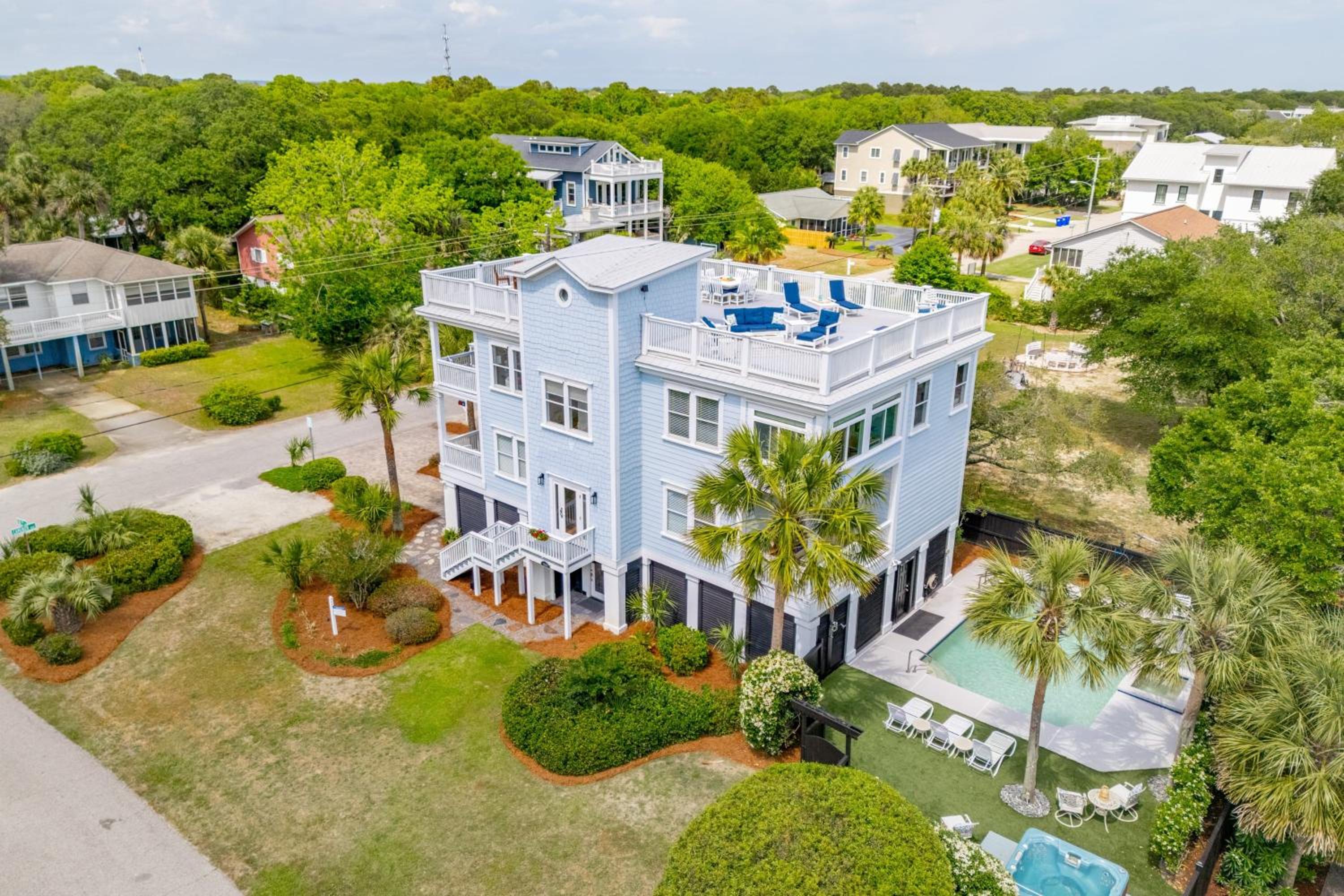 3800 Cameron Boulevard AvantStay Pool Ocean Views Deck