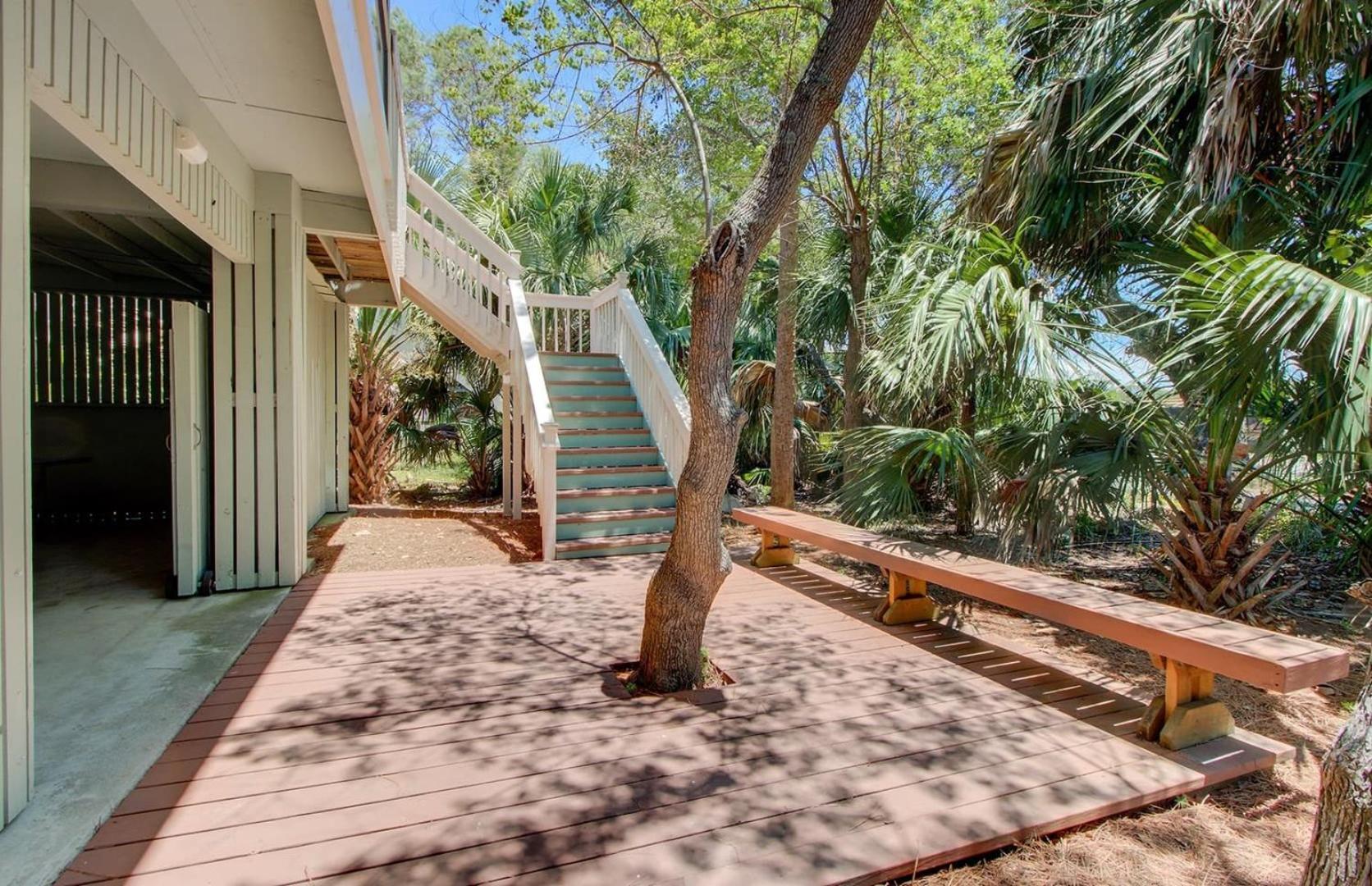 3 Twin Oaks Lane by AvantStay Beach Access Sunroom Great Location