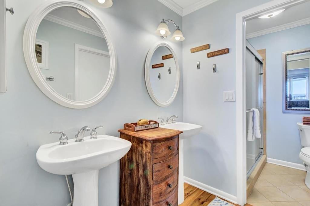 504 Summerhouse by AvantStay Ocean Front Condo w Community Pool Access