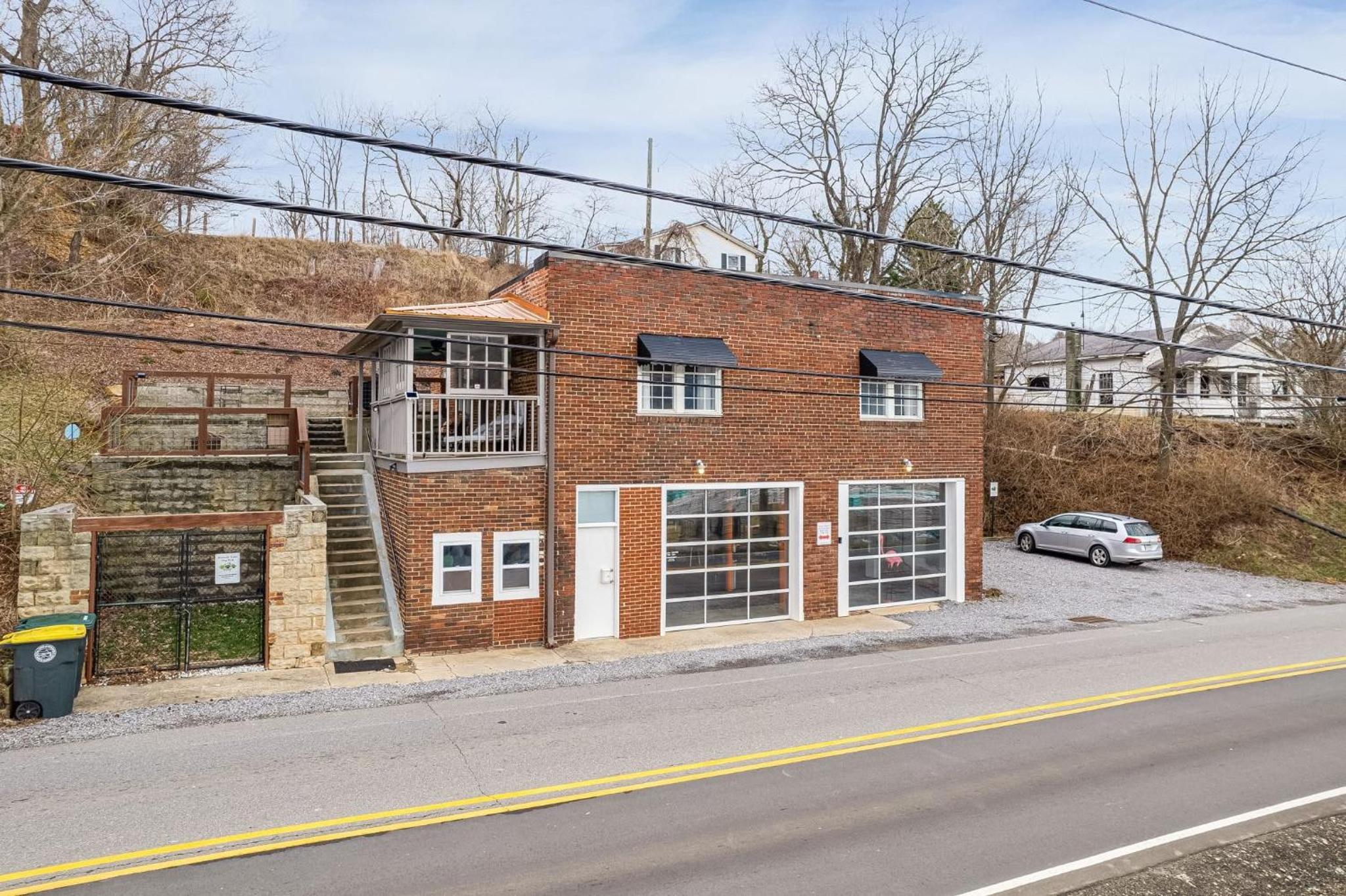 Riverside Trade Retreat AvantStay Industrial-Chic Near Downtown Asheville