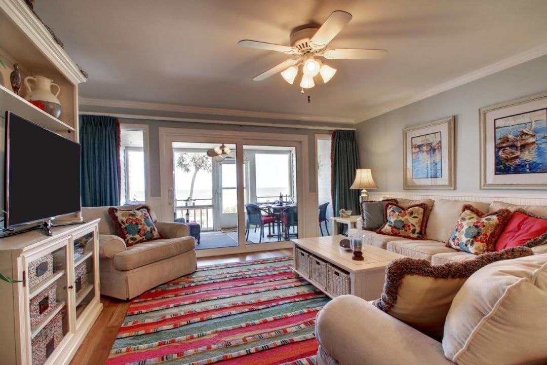 35 Beach Club Villa by AvantStay Oceanfront Views