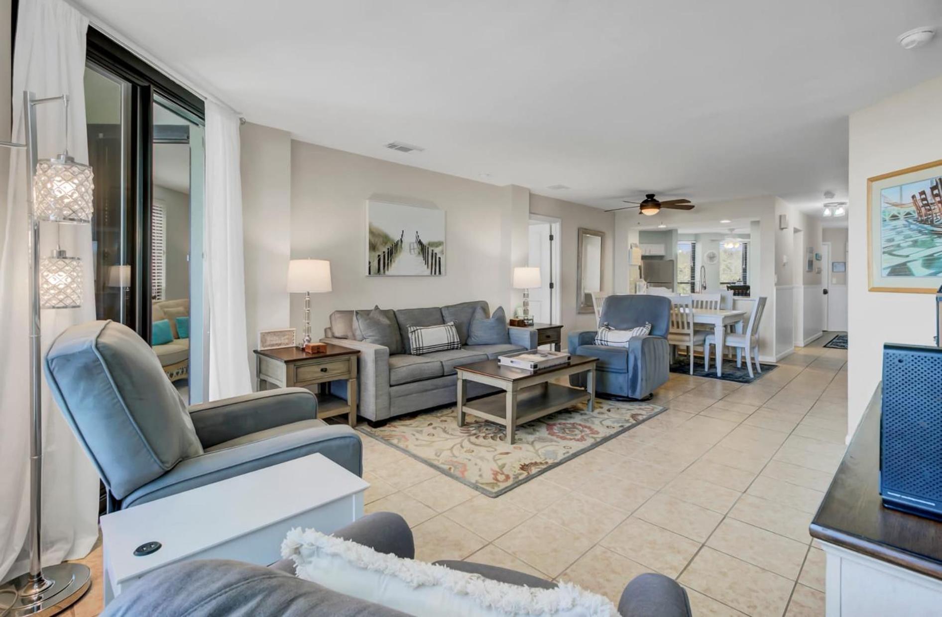 307 Summerhouse by AvantStay Oceanfront View Shared Pool