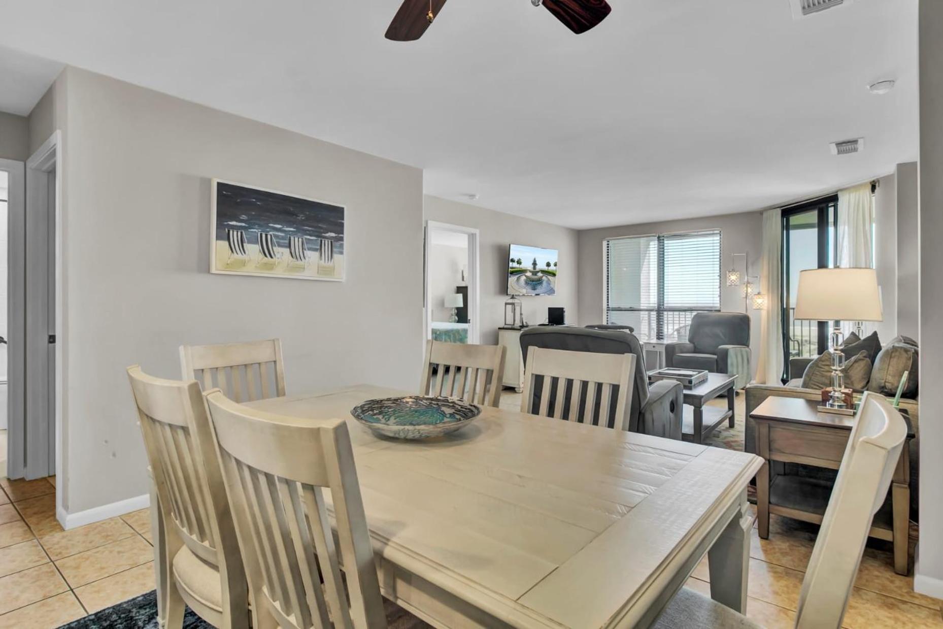 307 Summerhouse by AvantStay Oceanfront View Shared Pool