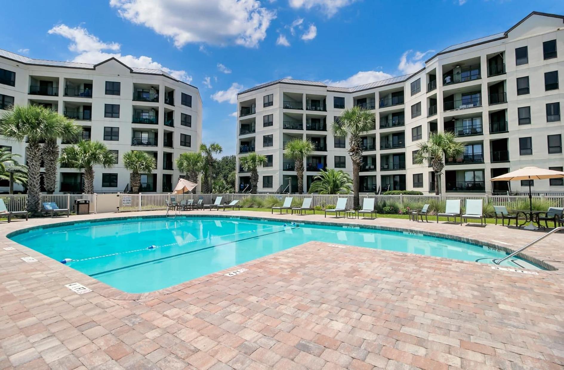 307 Summerhouse by AvantStay Oceanfront View Shared Pool