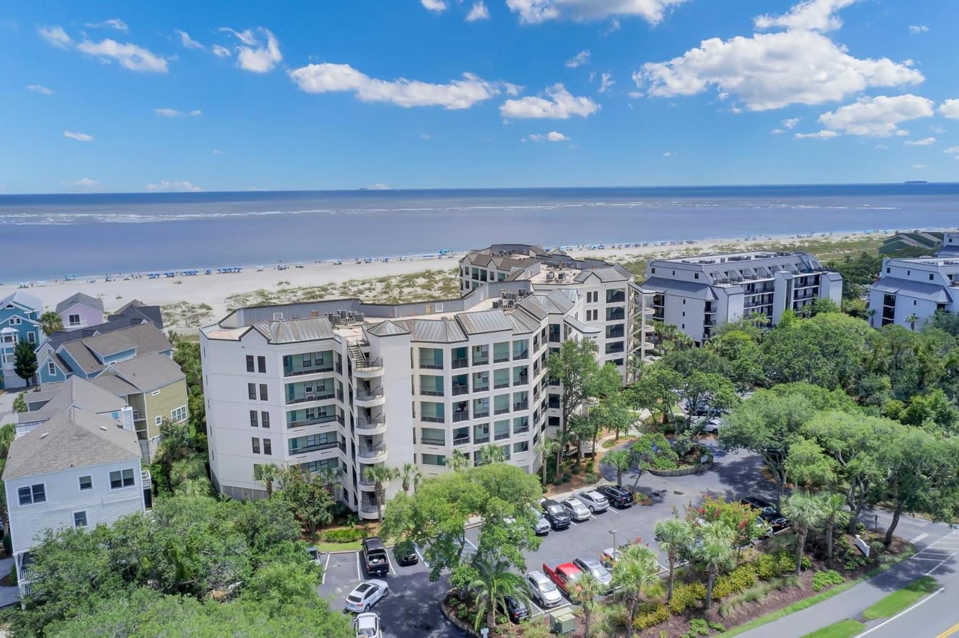 307 Summerhouse by AvantStay Oceanfront View Shared Pool