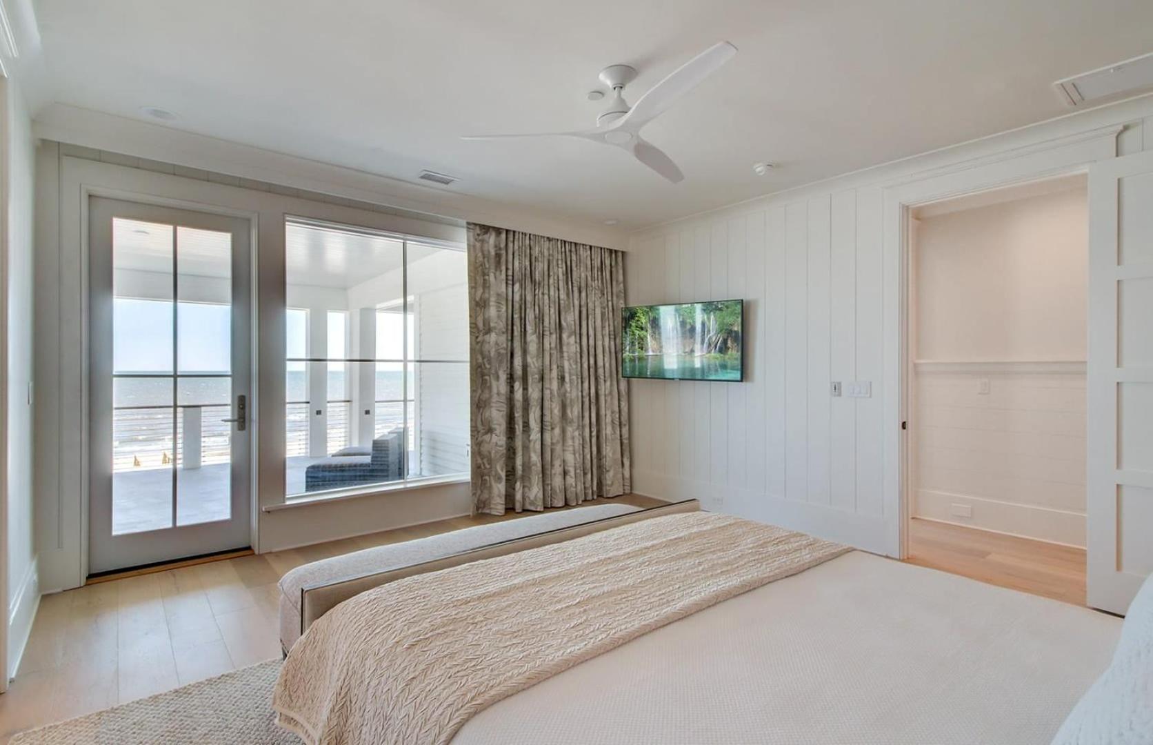 710 Ocean Boulevard AvantStay Oceanfront Private Pool Rooftop Deck