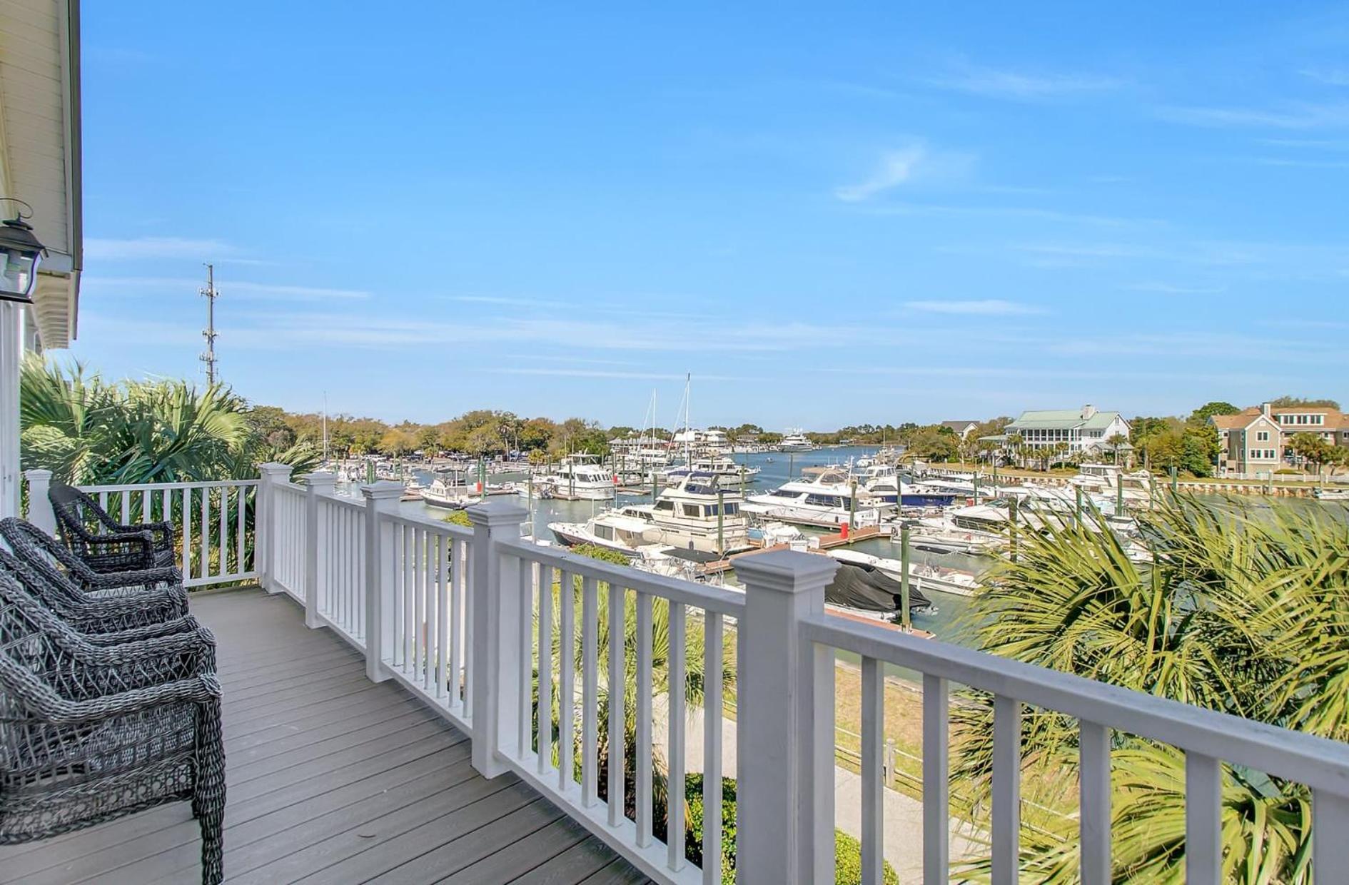 26 Morgans Cove Drive by AvantStay Unique Marina Location