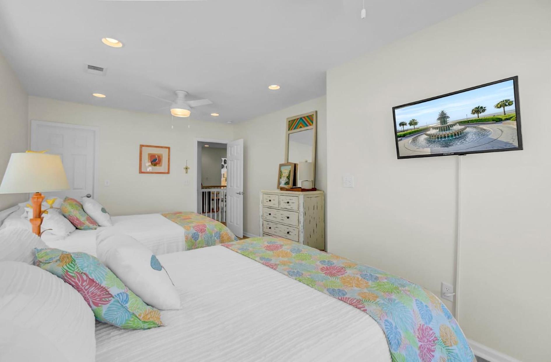 26 Morgans Cove Drive by AvantStay Unique Marina Location