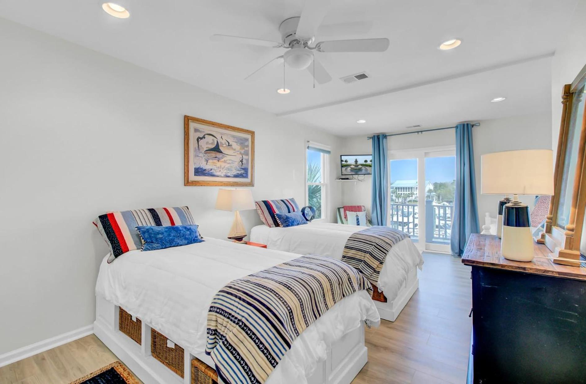 26 Morgans Cove Drive by AvantStay Unique Marina Location