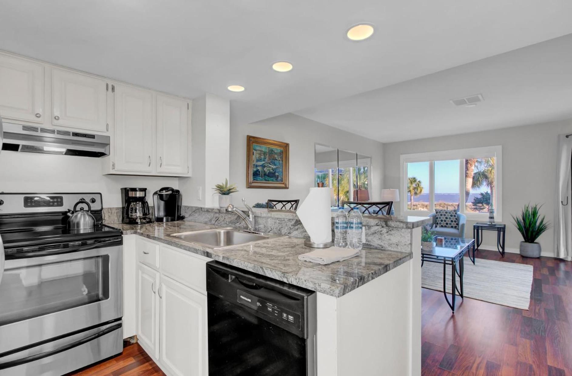 202 D Port O Call by AvantStay Beach Condo