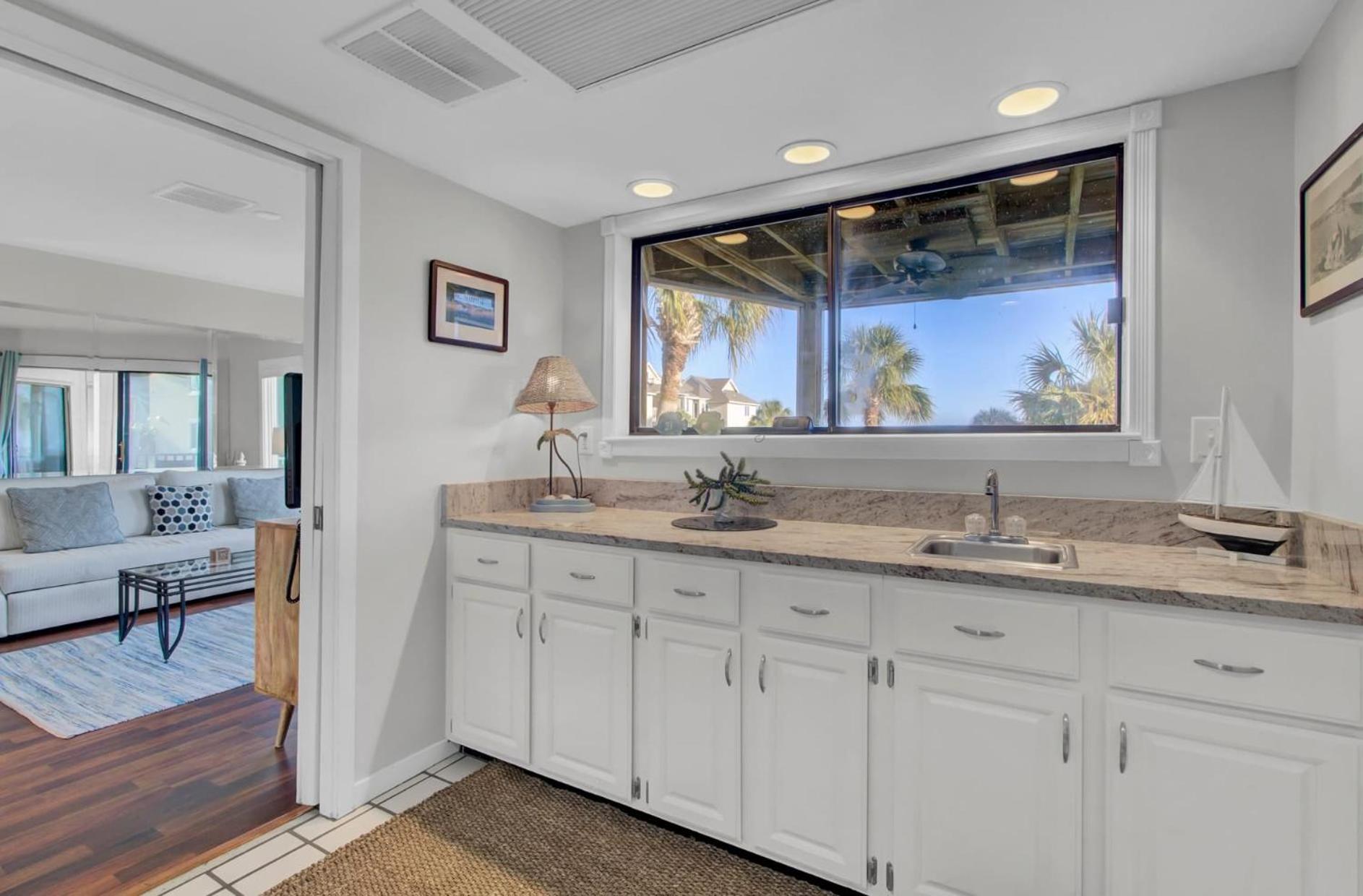 202 D Port O Call by AvantStay Beach Condo
