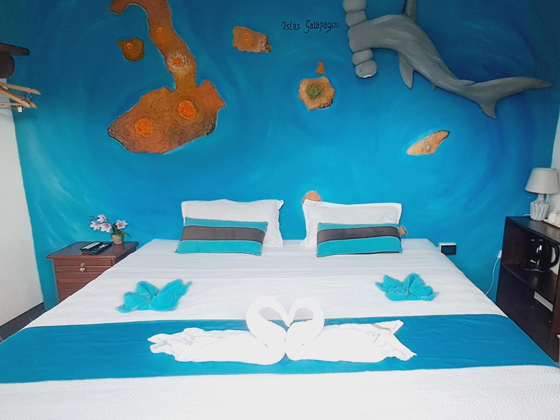 Suite Galarous Island view 3