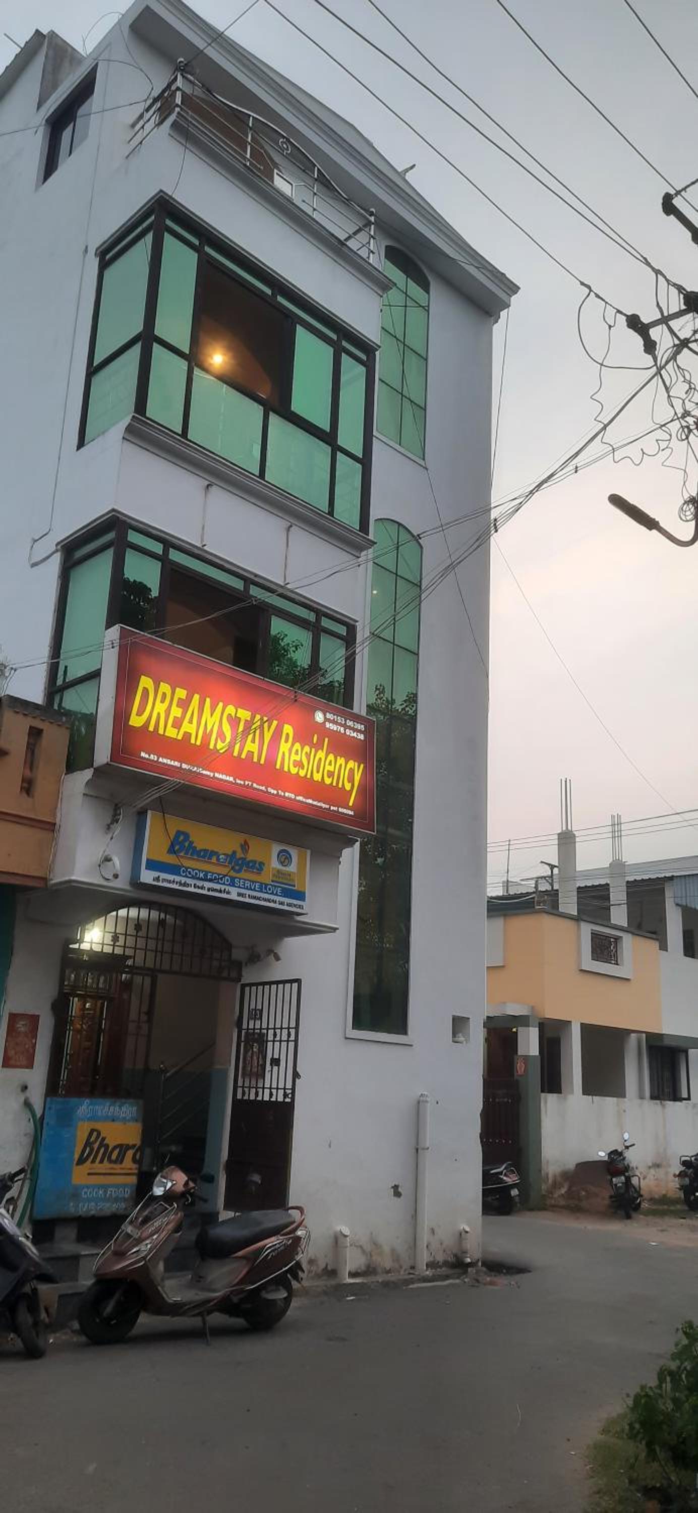 Dream Stay Residency