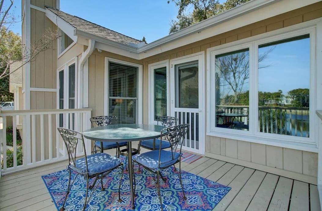 15 Lake Village by AvantStay Golf Course Lagoon Views