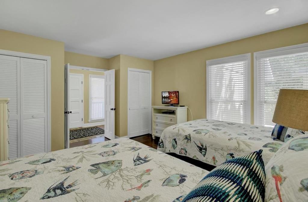 15 Lake Village by AvantStay Golf Course Lagoon Views