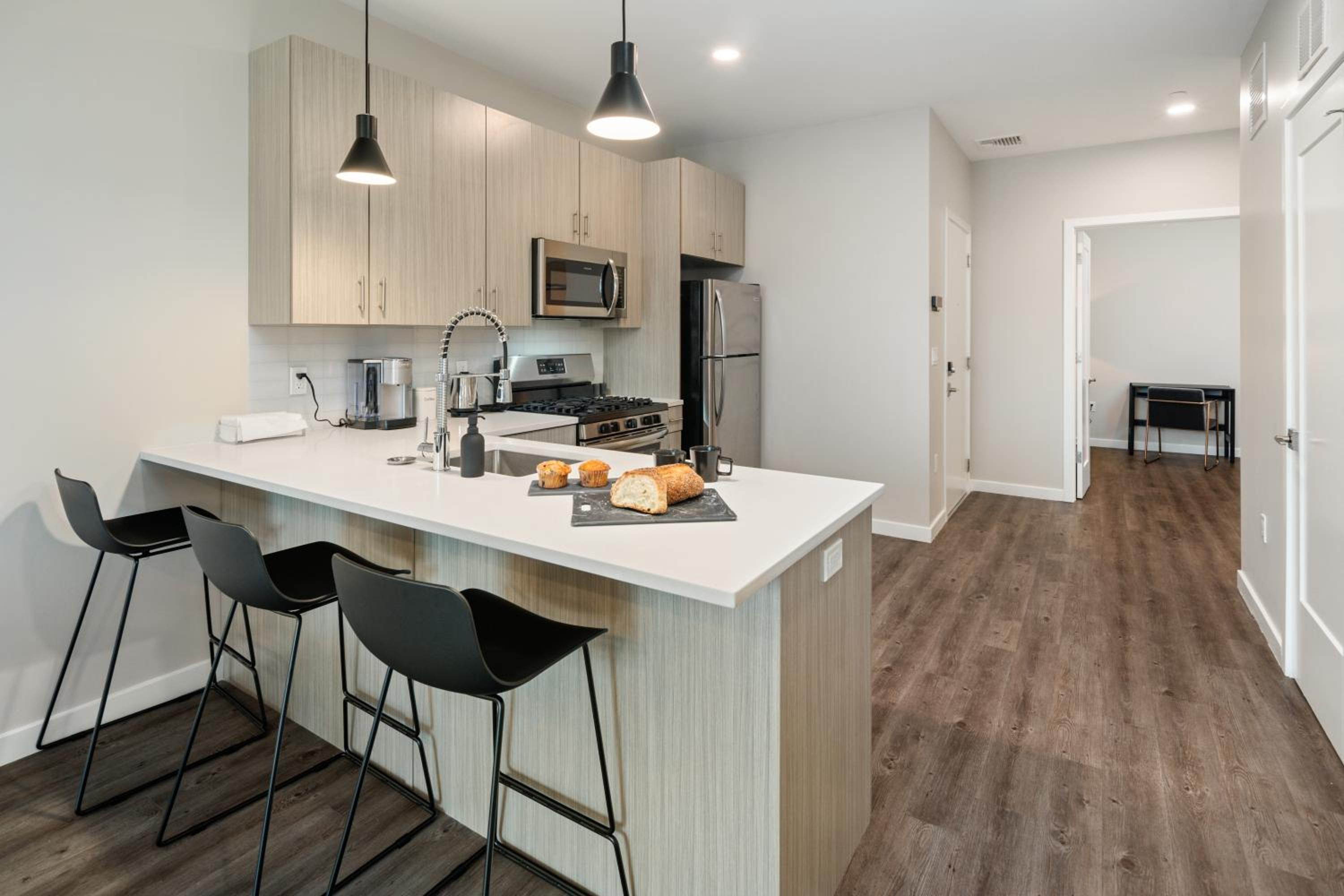 New Haven Vacations - Luxury Furnished Apartments by Hyatus Downtown at Yale - Property Image 66