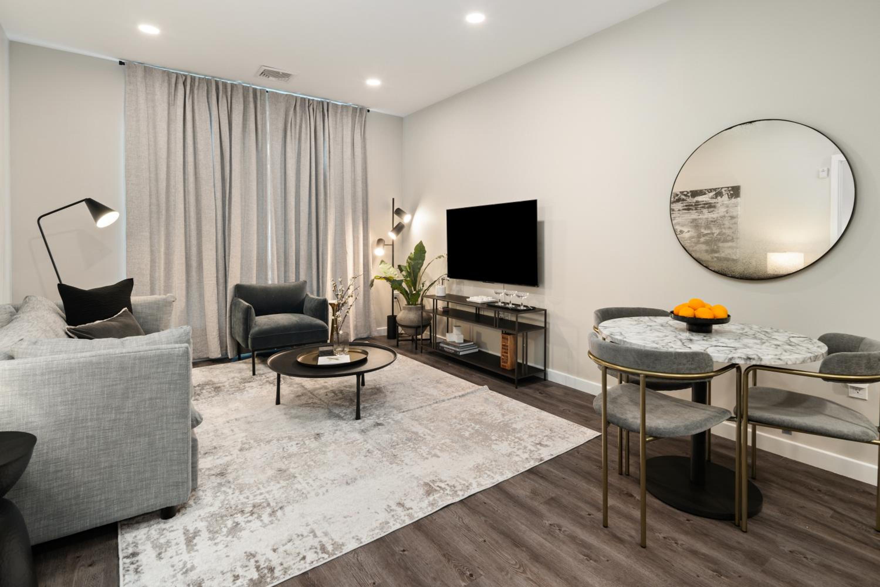 New Haven Vacations - Luxury Furnished Apartments by Hyatus Downtown at Yale - Property Image 62