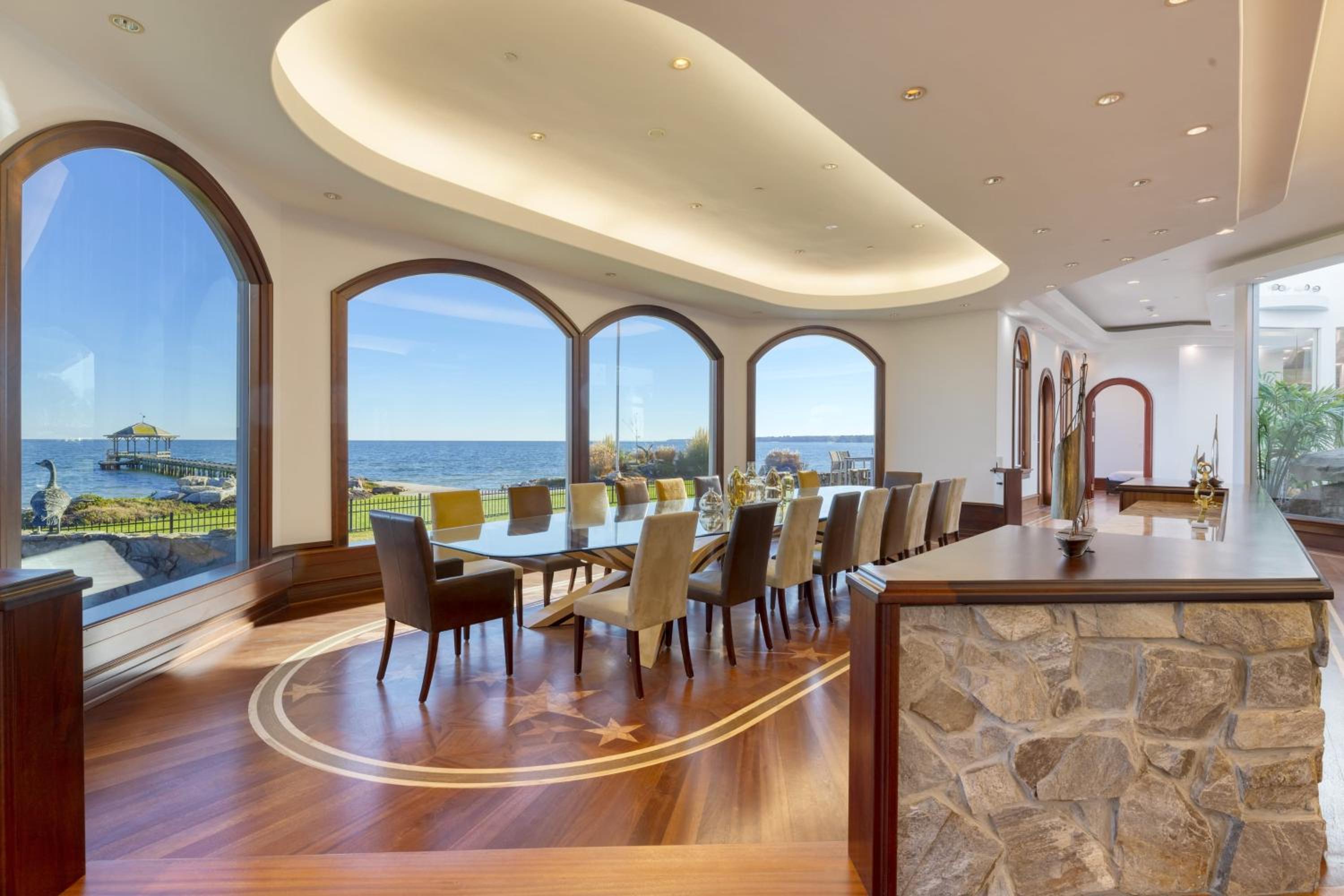 Bay Estate Luxe Waterfront Home w Private Pier MainGuest House Bay Views