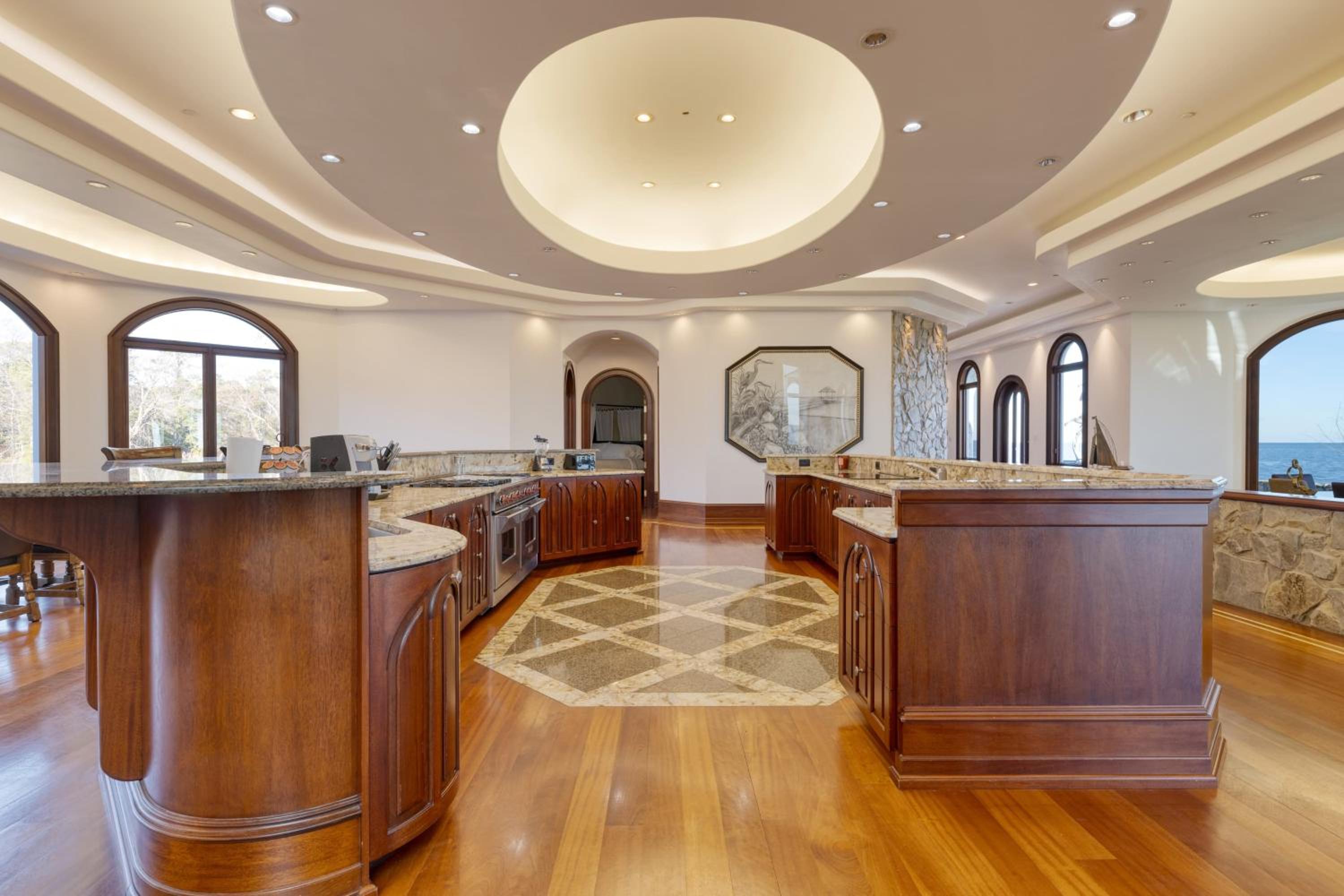 Bay Estate Luxe Waterfront Home w Private Pier MainGuest House Bay Views