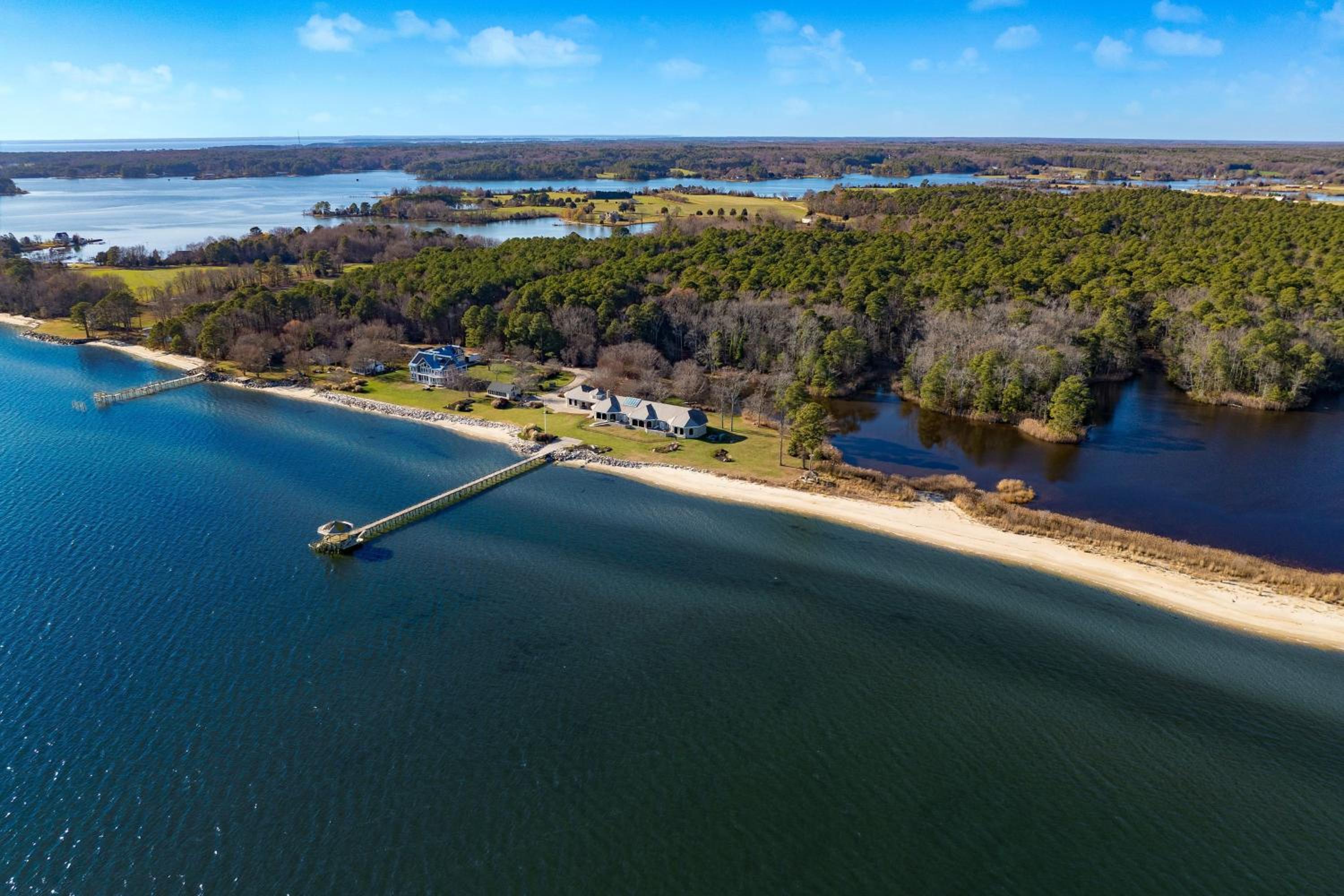 Bay Estate Luxe Waterfront Home w Private Pier MainGuest House Bay Views