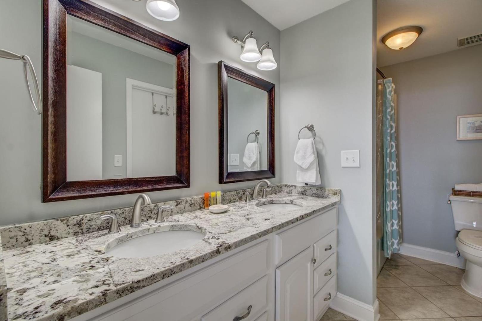 308 Summerhouse by AvantStay Oceanview Condo w Community Pool Access