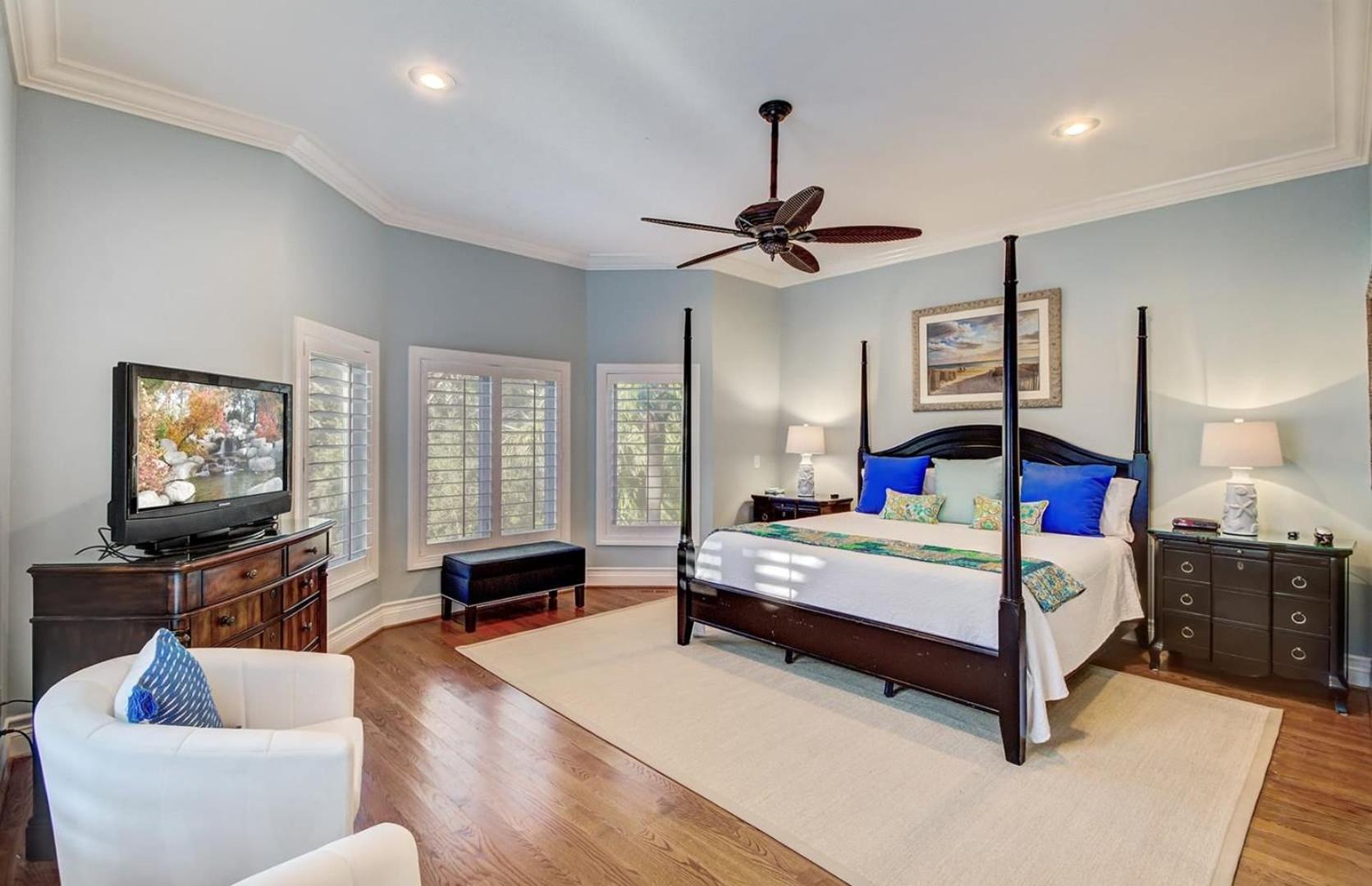 28 Beachwood West by AvantStay Close to Beach Multiple Decks Private Pool