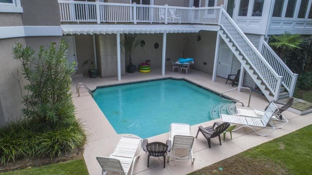 28 Beachwood West by AvantStay Close to Beach Multiple Decks Private Pool