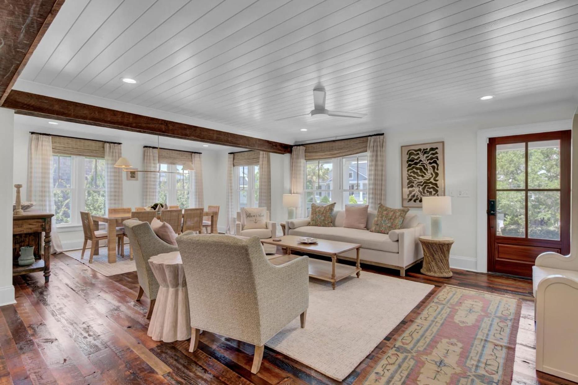 Be a Sullivans Local 1307 Cove Avenue by AvantStay Pool Outdoor Living
