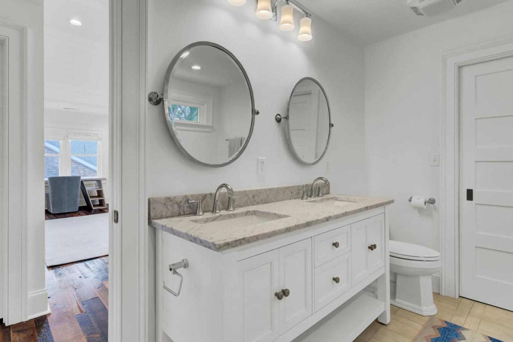 Be a Sullivans Local 1307 Cove Avenue by AvantStay Pool Outdoor Living