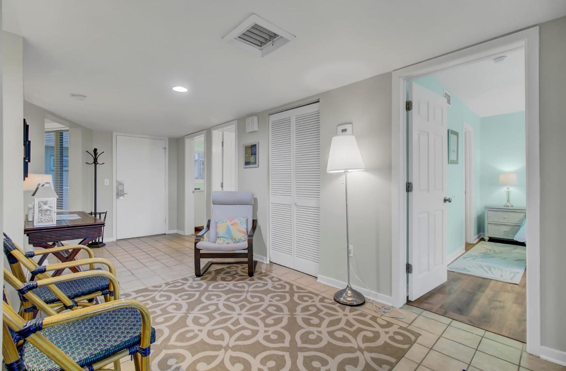 103 H Tidewater by AvantStay Walk to Beach Community Pool