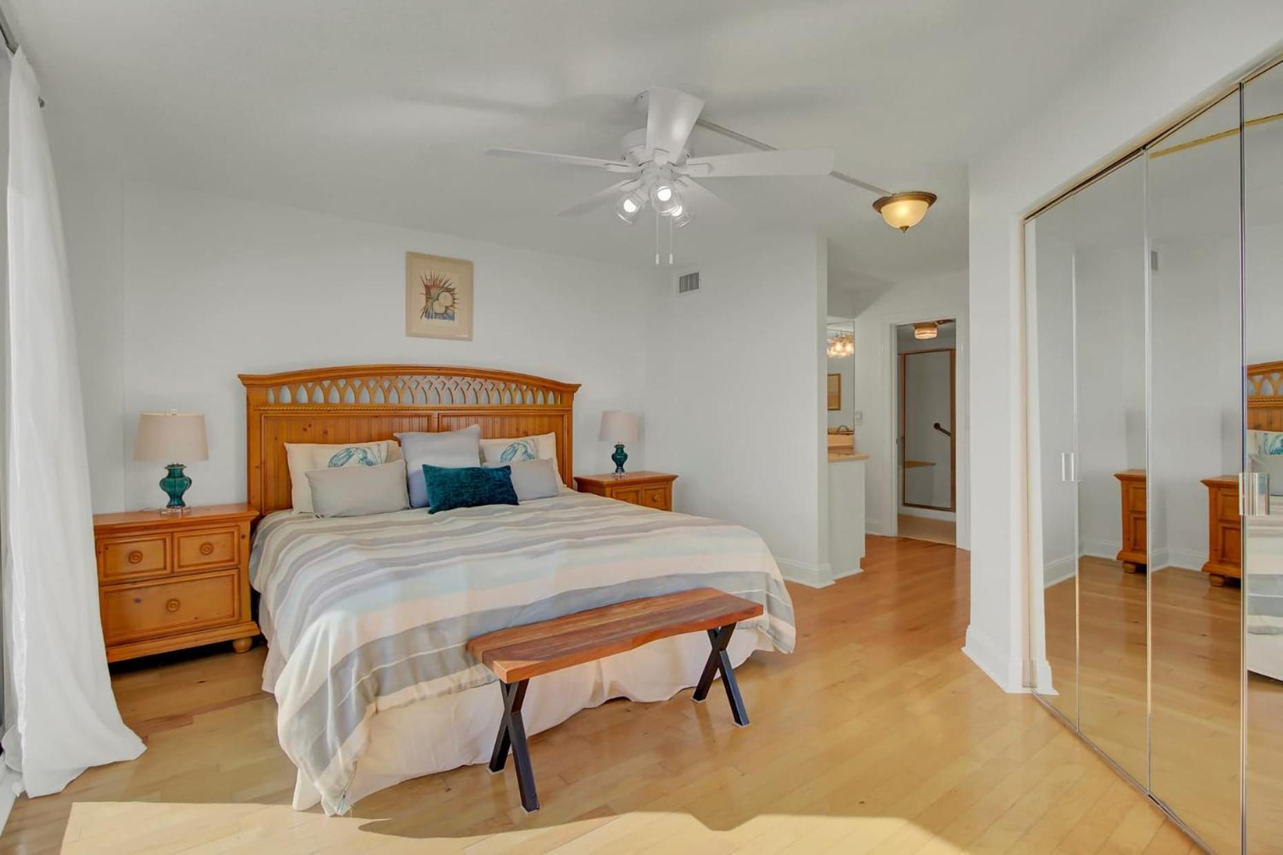 401 A Shipwatch by AvantStay Beachfront Condo w Community Pool Access