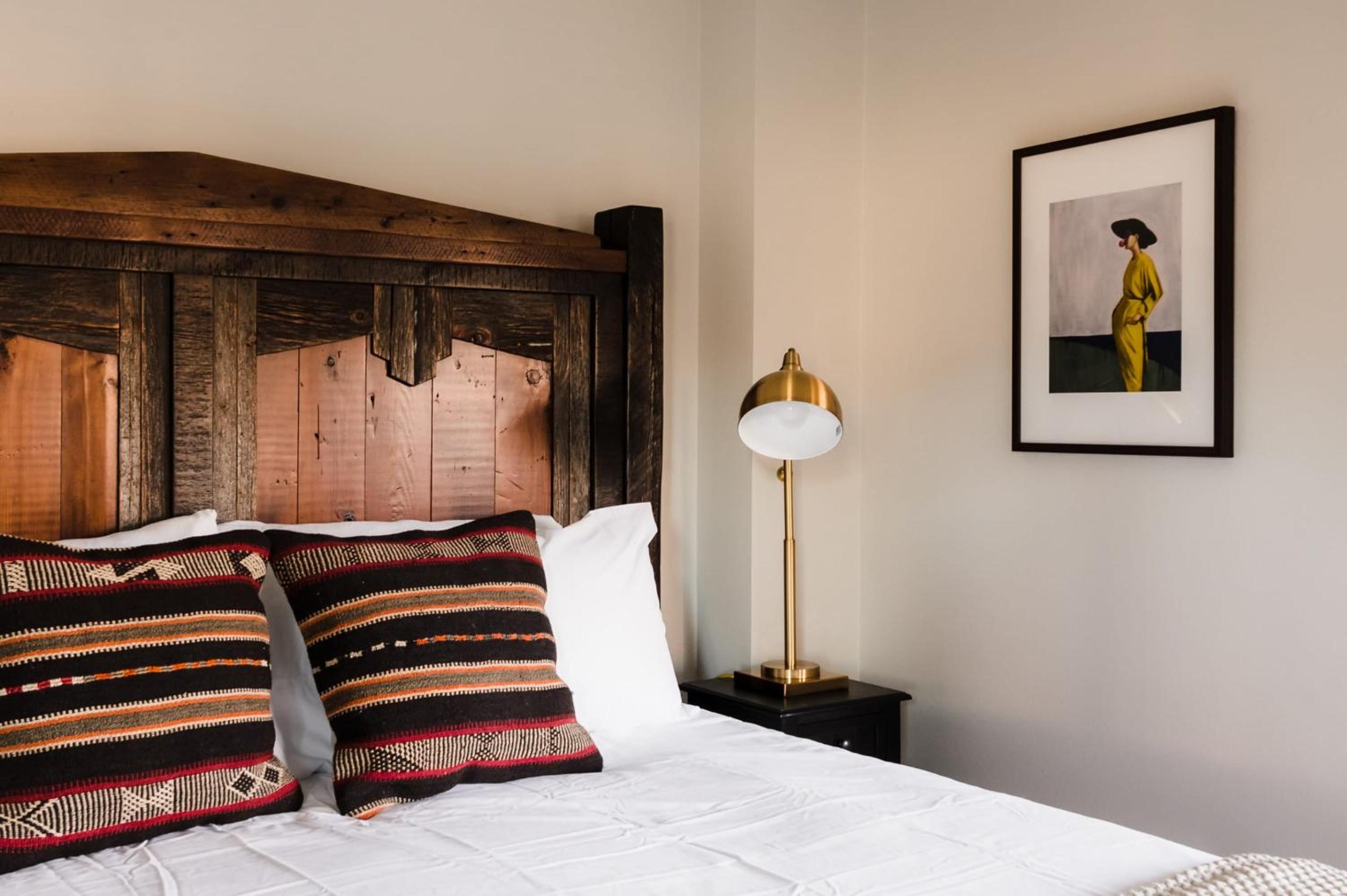 Rocker by AvantStay Gorgeous Ski-In Ski-Out Cabin in Heart of Breck