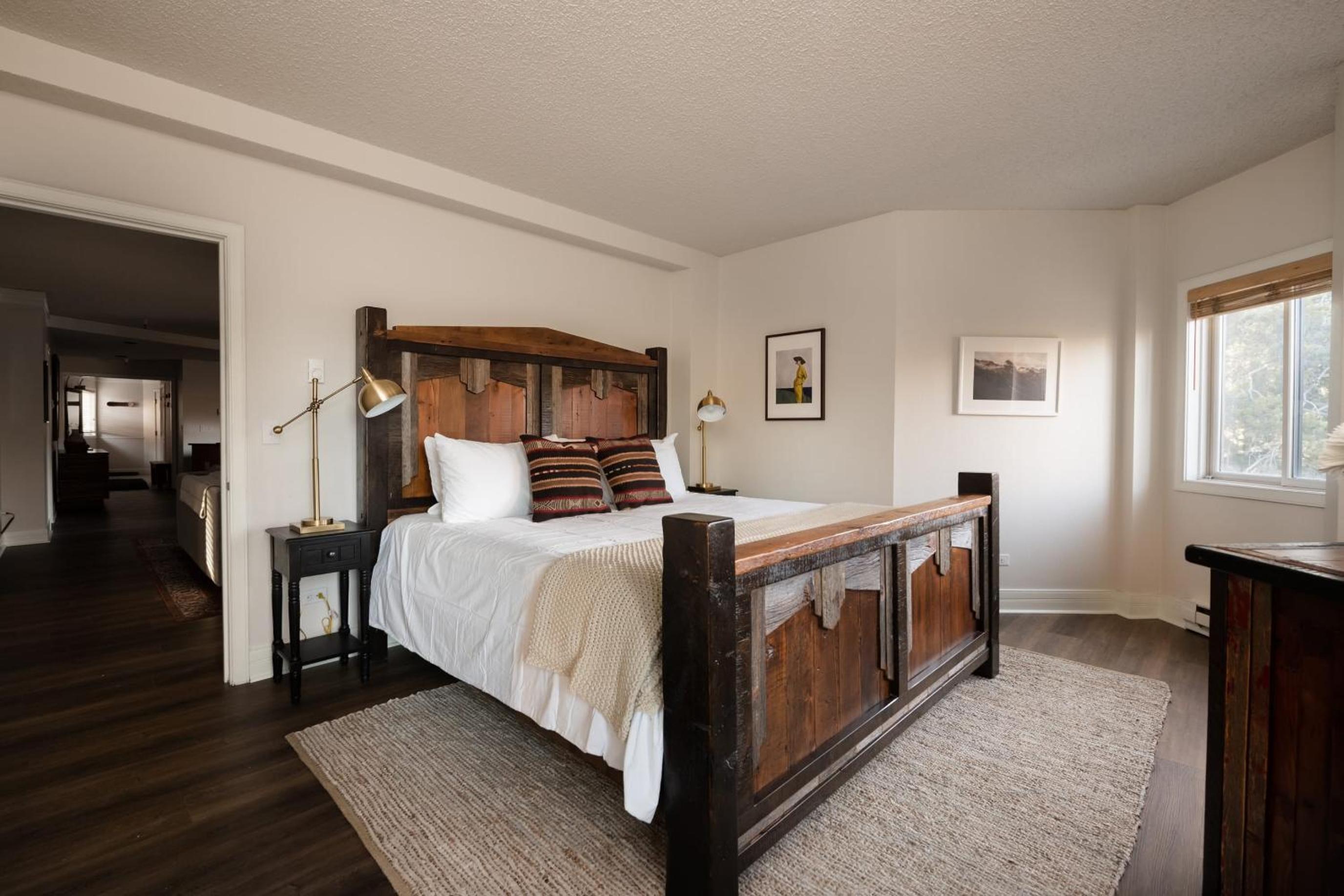 Rocker by AvantStay Gorgeous Ski-In Ski-Out Cabin in Heart of Breck