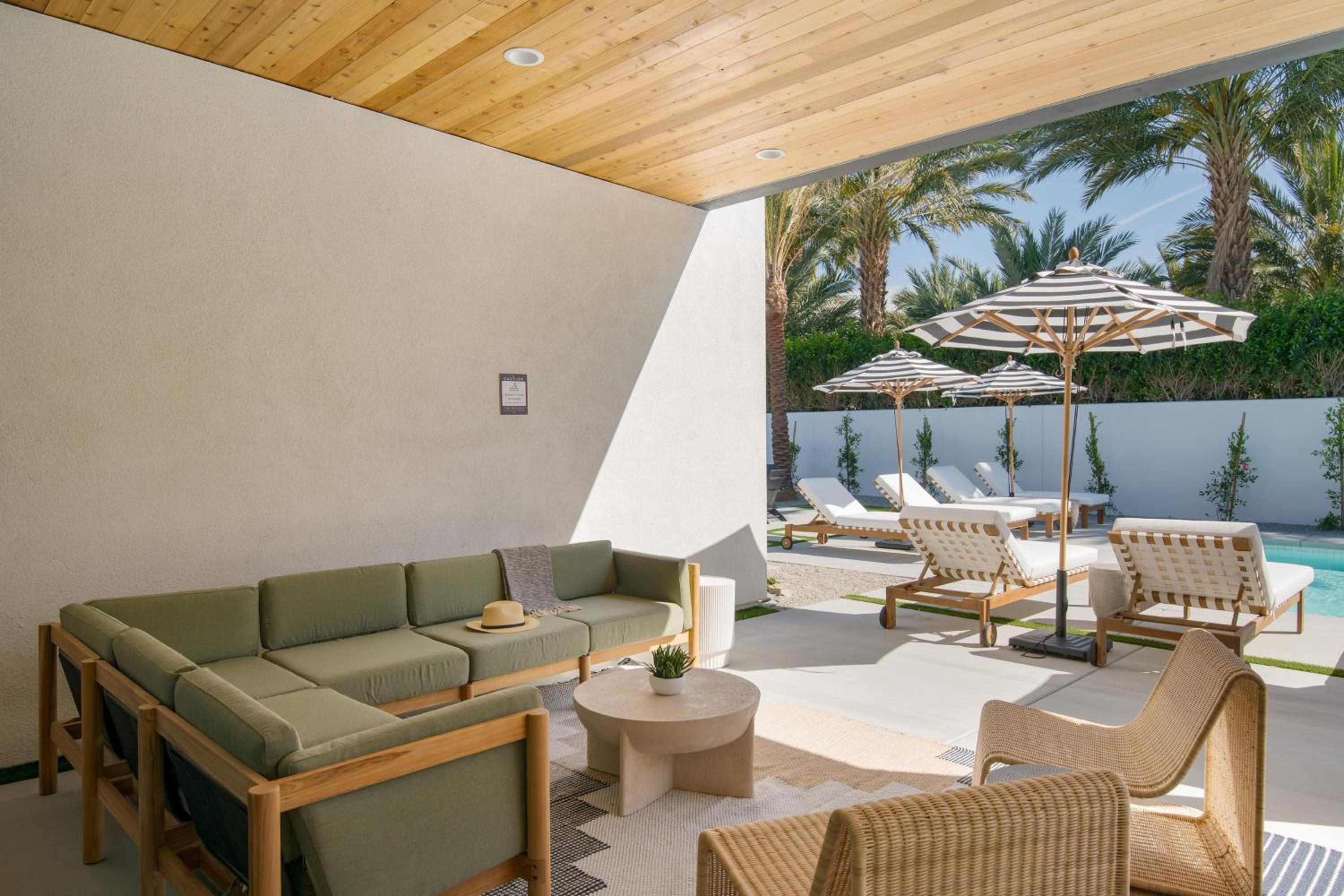 Polo Villa Aura 2 Homes Pickleball Putting Green Sleeps 32
