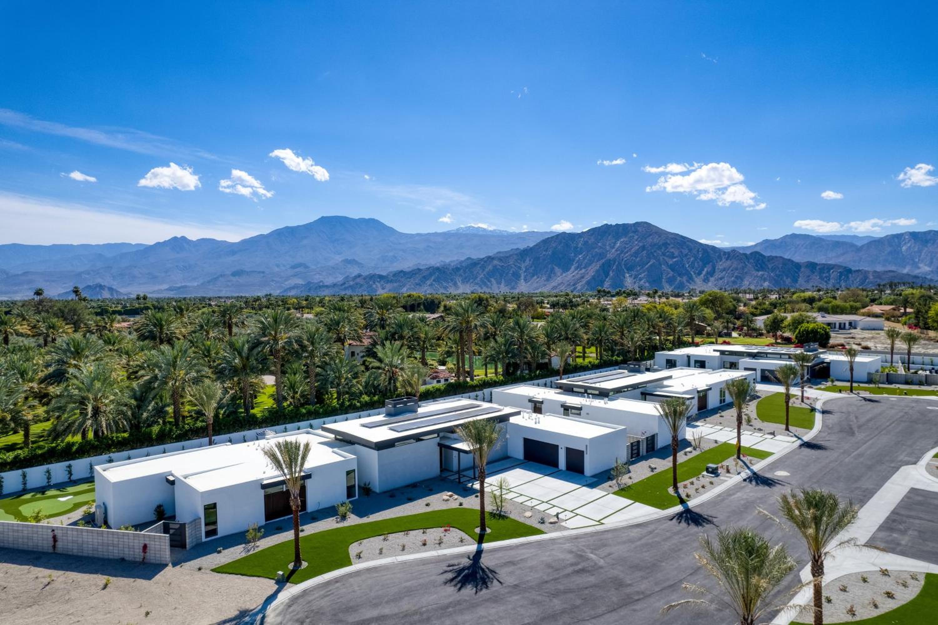 Polo Villa Aura 2 Homes Pickleball Putting Green Sleeps 32