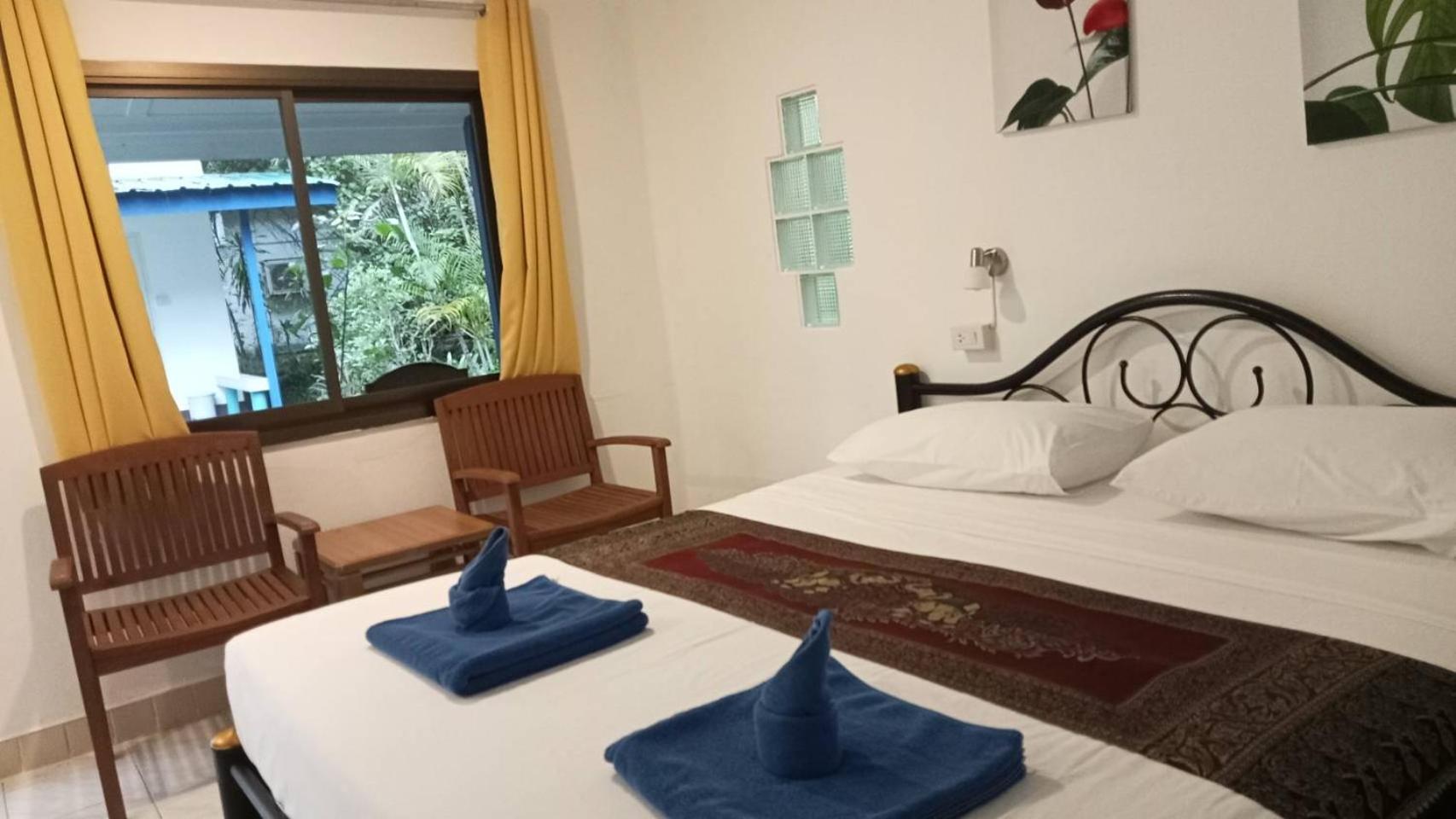 Lanta Island Resort