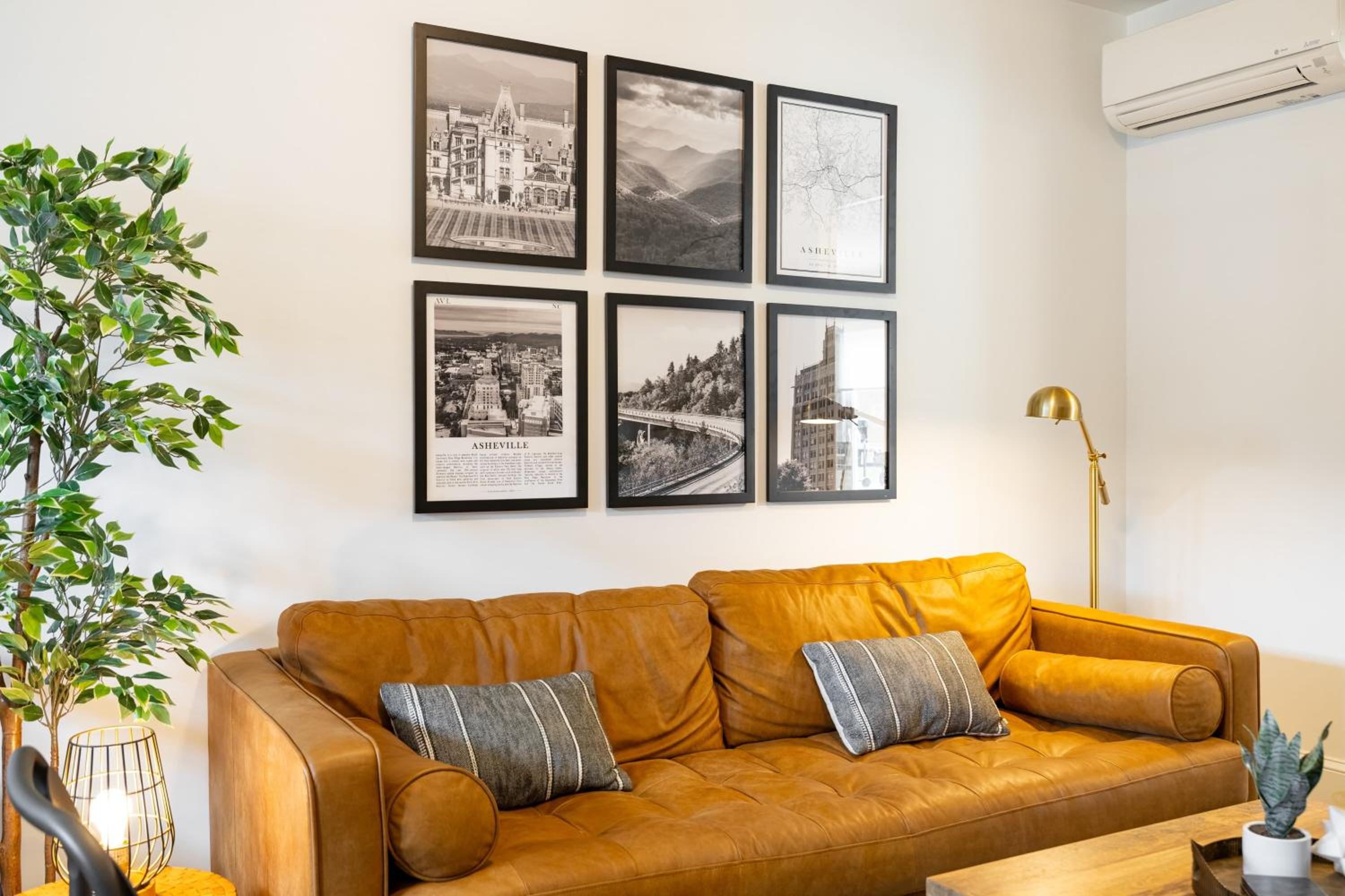 Silver Maple by AvantStay Modern Stylish Haven