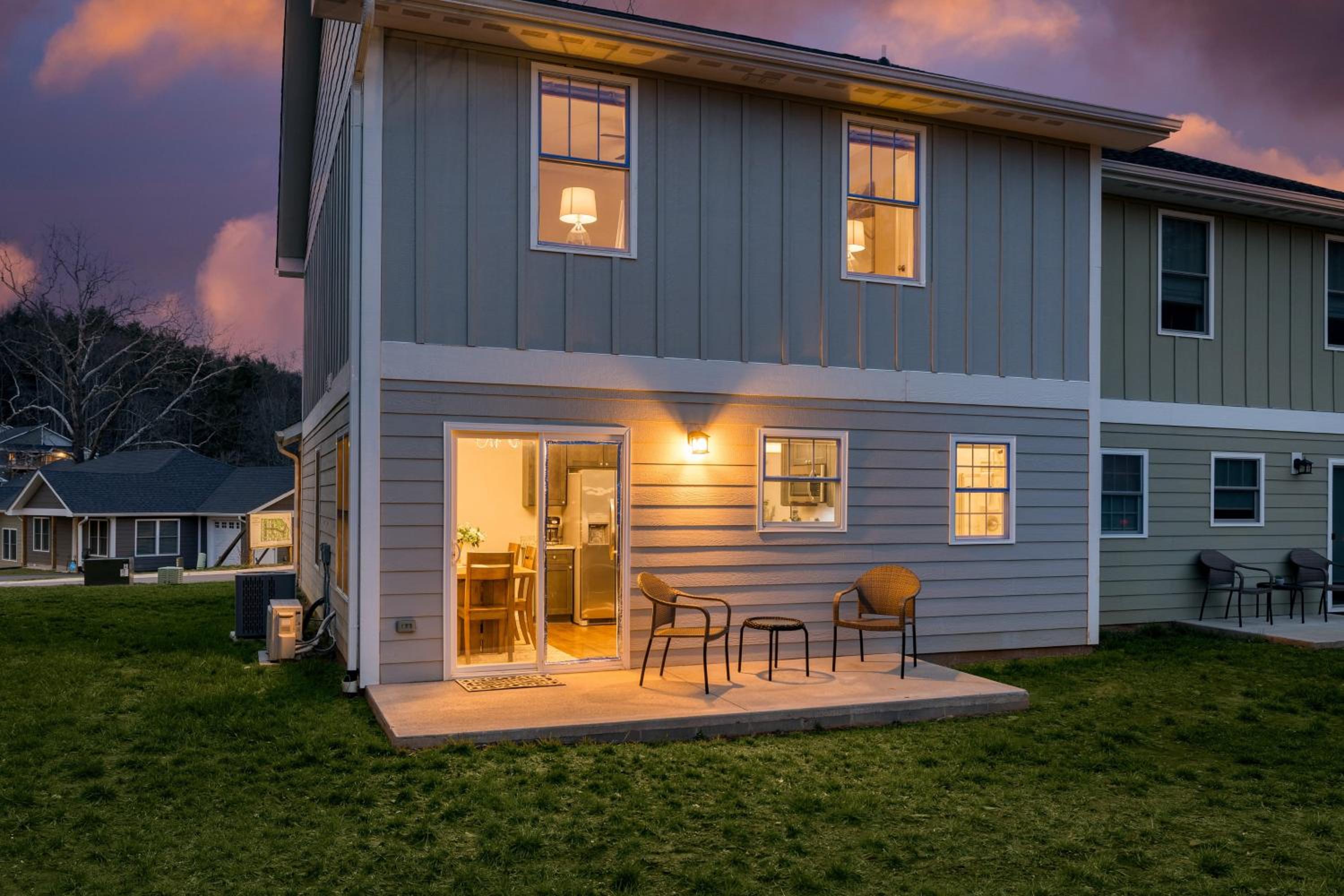 Silver Maple by AvantStay Modern Stylish Haven