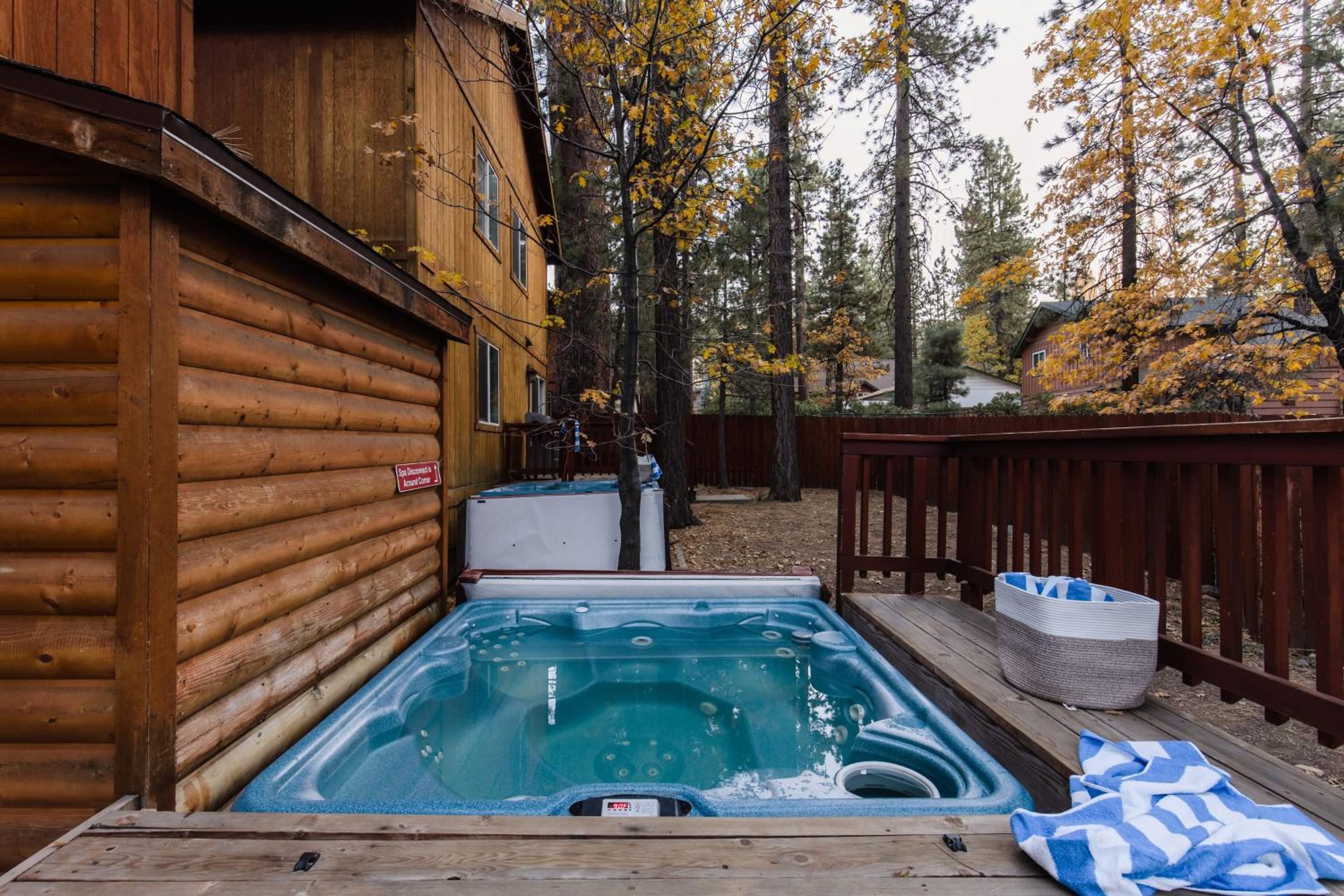 Walk to Ski Resort Lift • Deck Hot Tub Game Loft Jumper by AvantStay