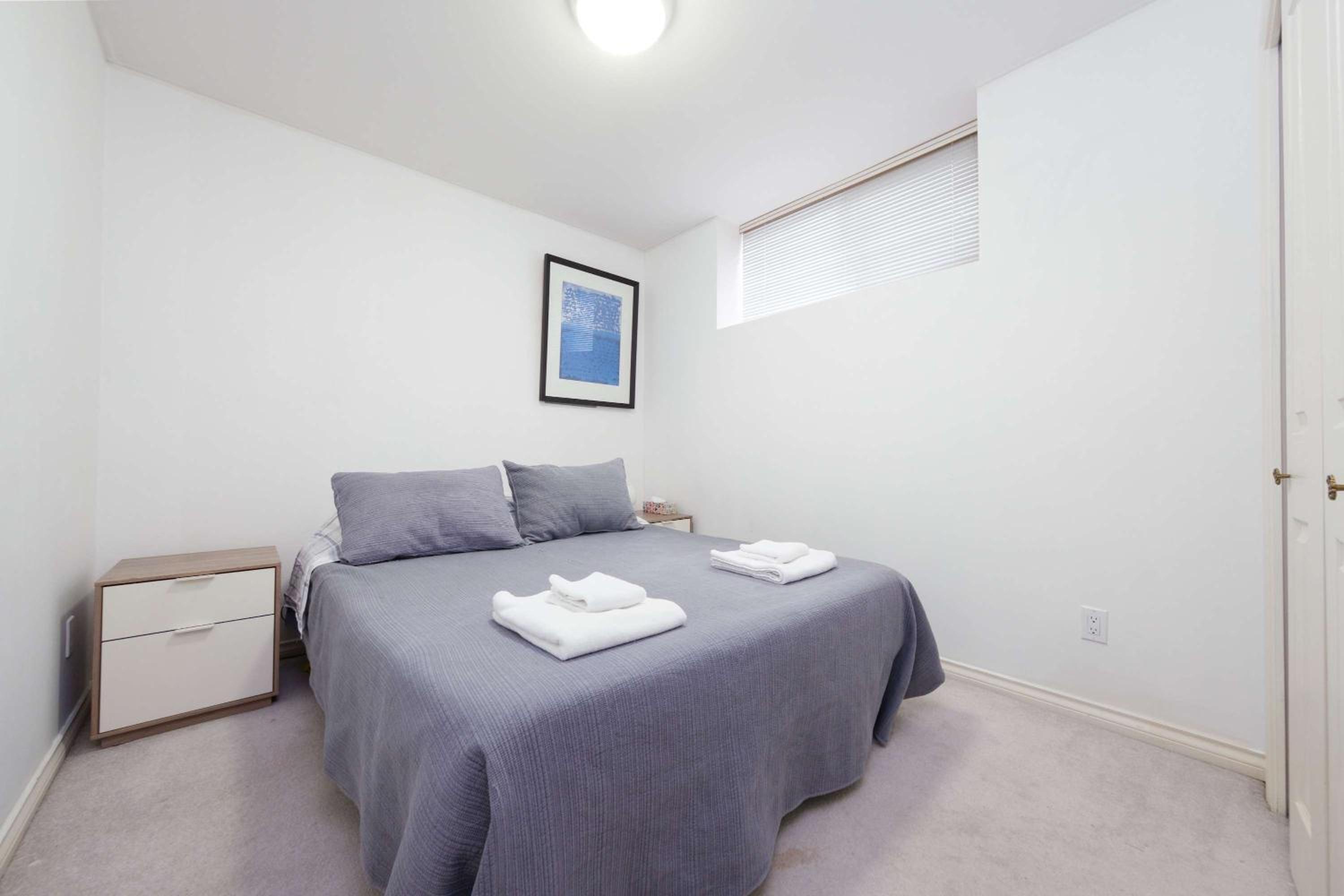 2 Bedroom Basement Guesthouse in Vancouver