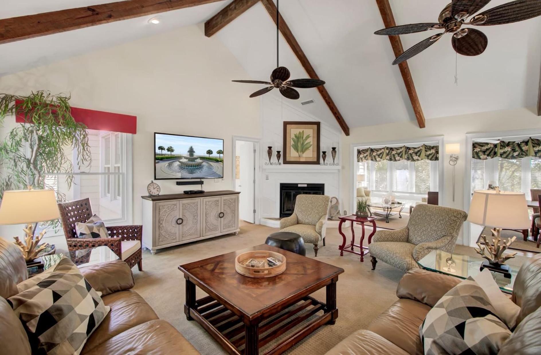 12 Dunecrest Lane by AvantStay 2 Mins to Beach w Pool BBQ
