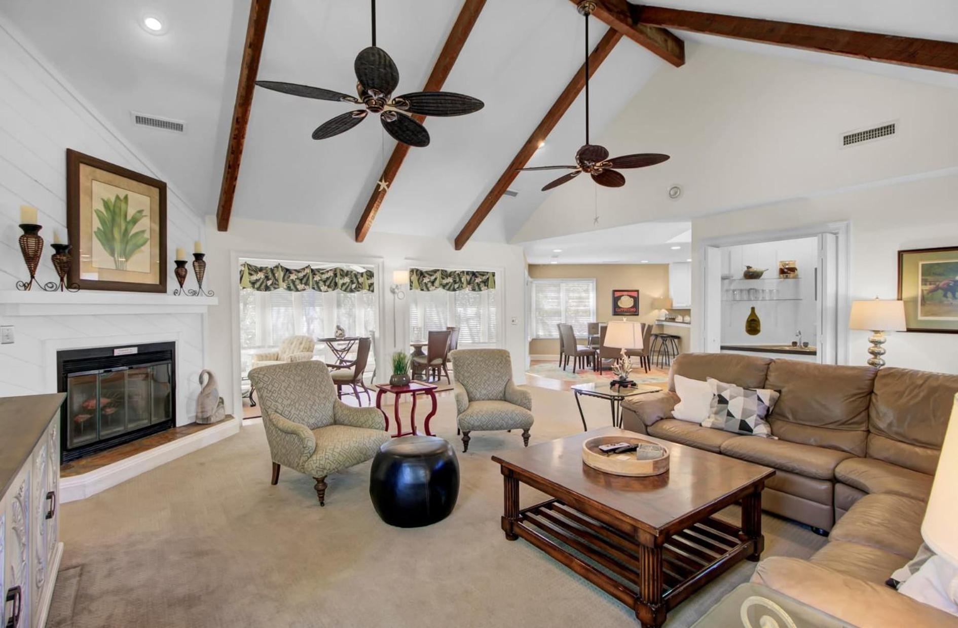 12 Dunecrest Lane by AvantStay 2 Mins to Beach w Pool BBQ