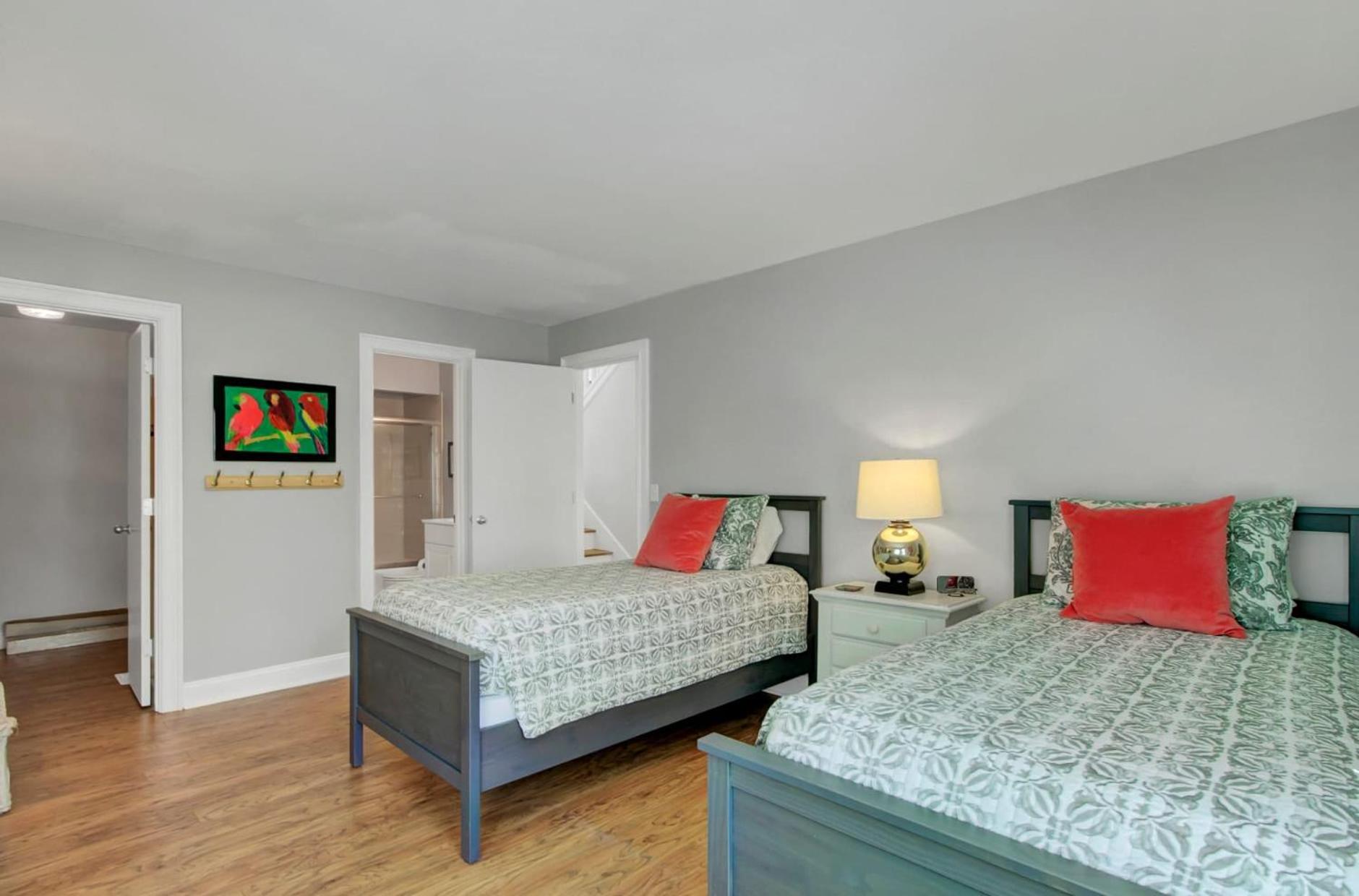 12 Dunecrest Lane by AvantStay 2 Mins to Beach w Pool BBQ