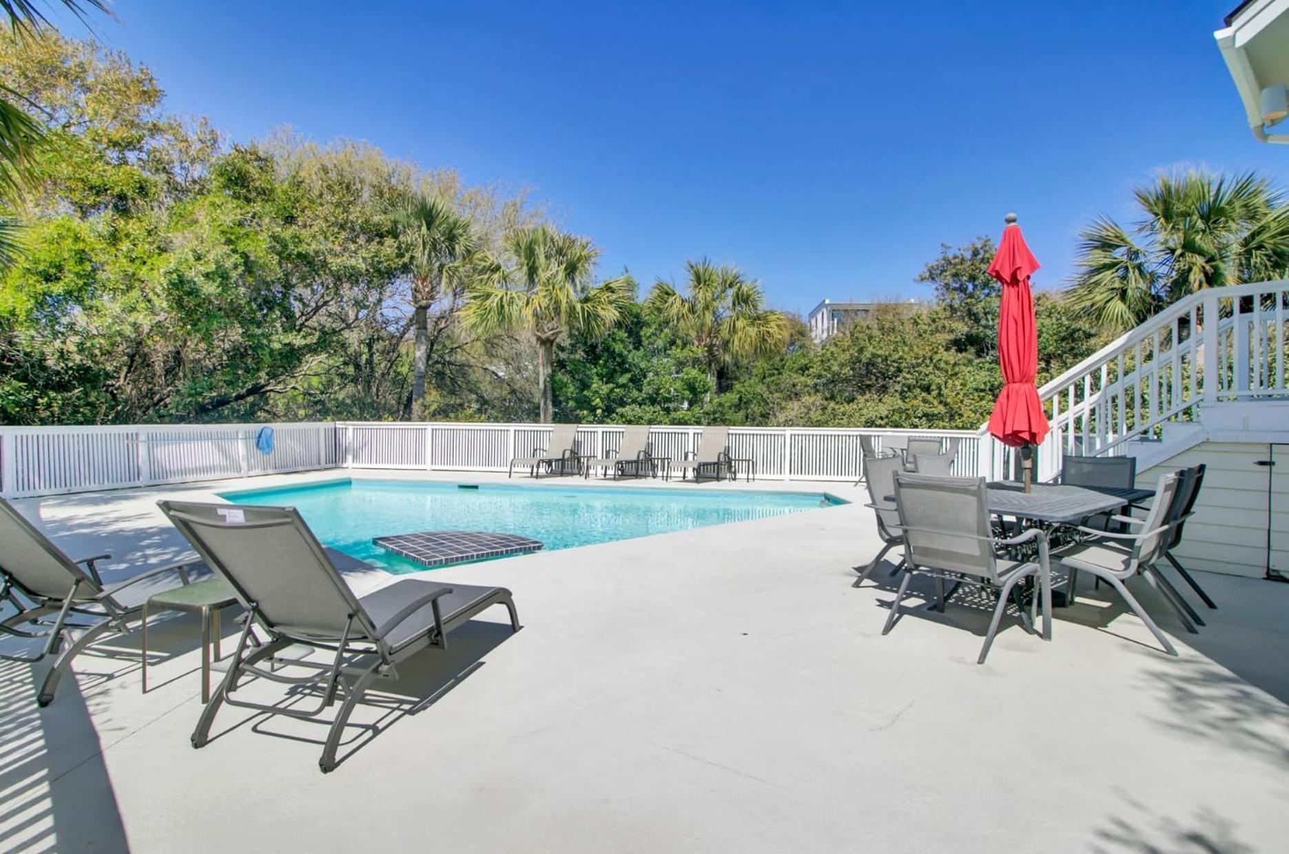 12 Dunecrest Lane by AvantStay 2 Mins to Beach w Pool BBQ
