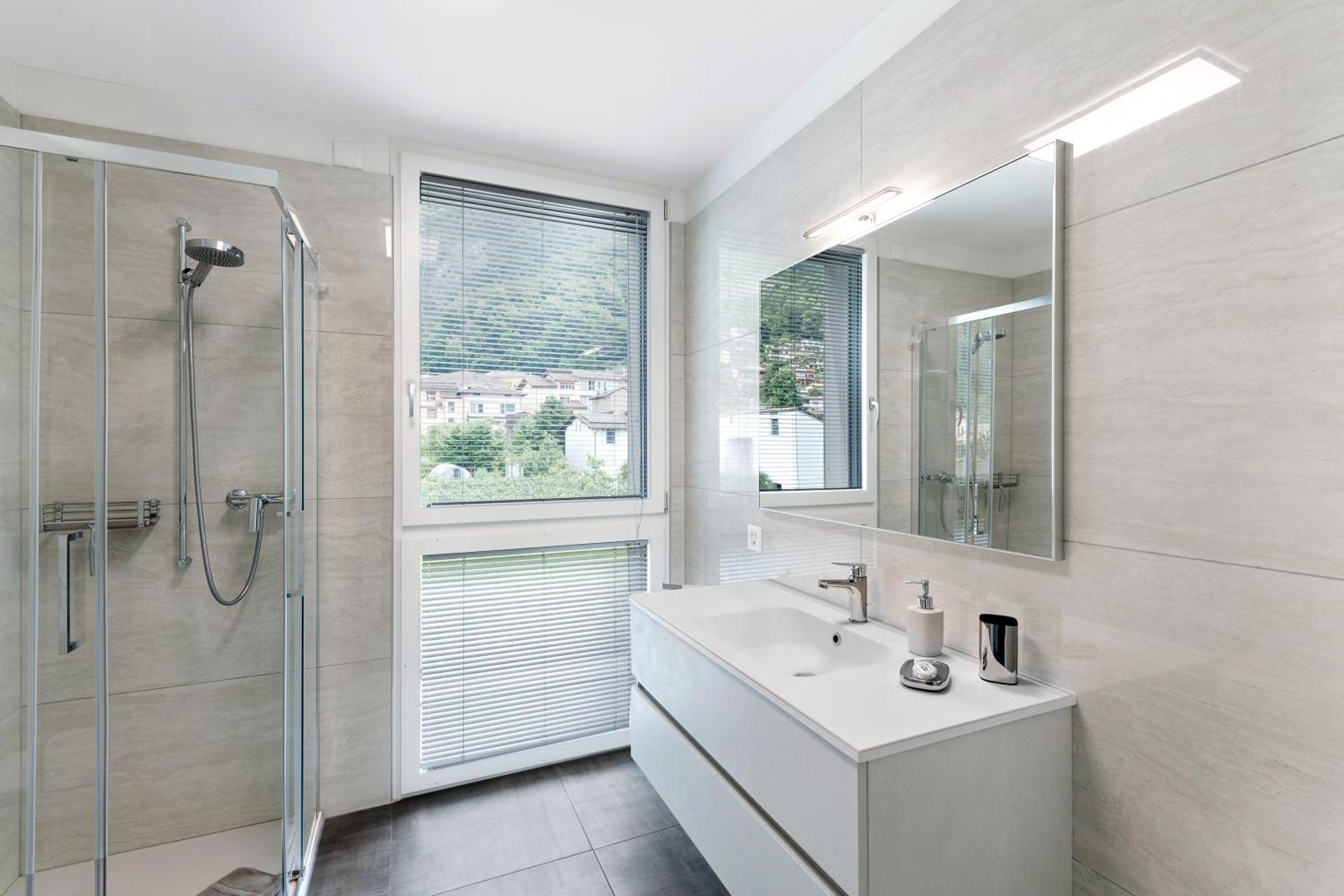 Melano Lab Park Apartments - Happy Rentals