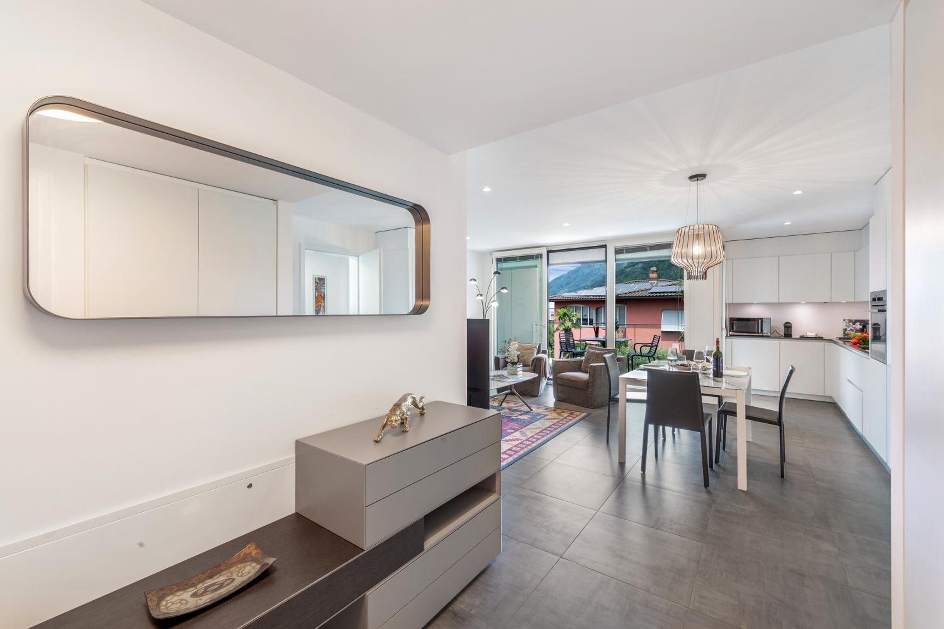 Melano Lab Park Apartments - Happy Rentals